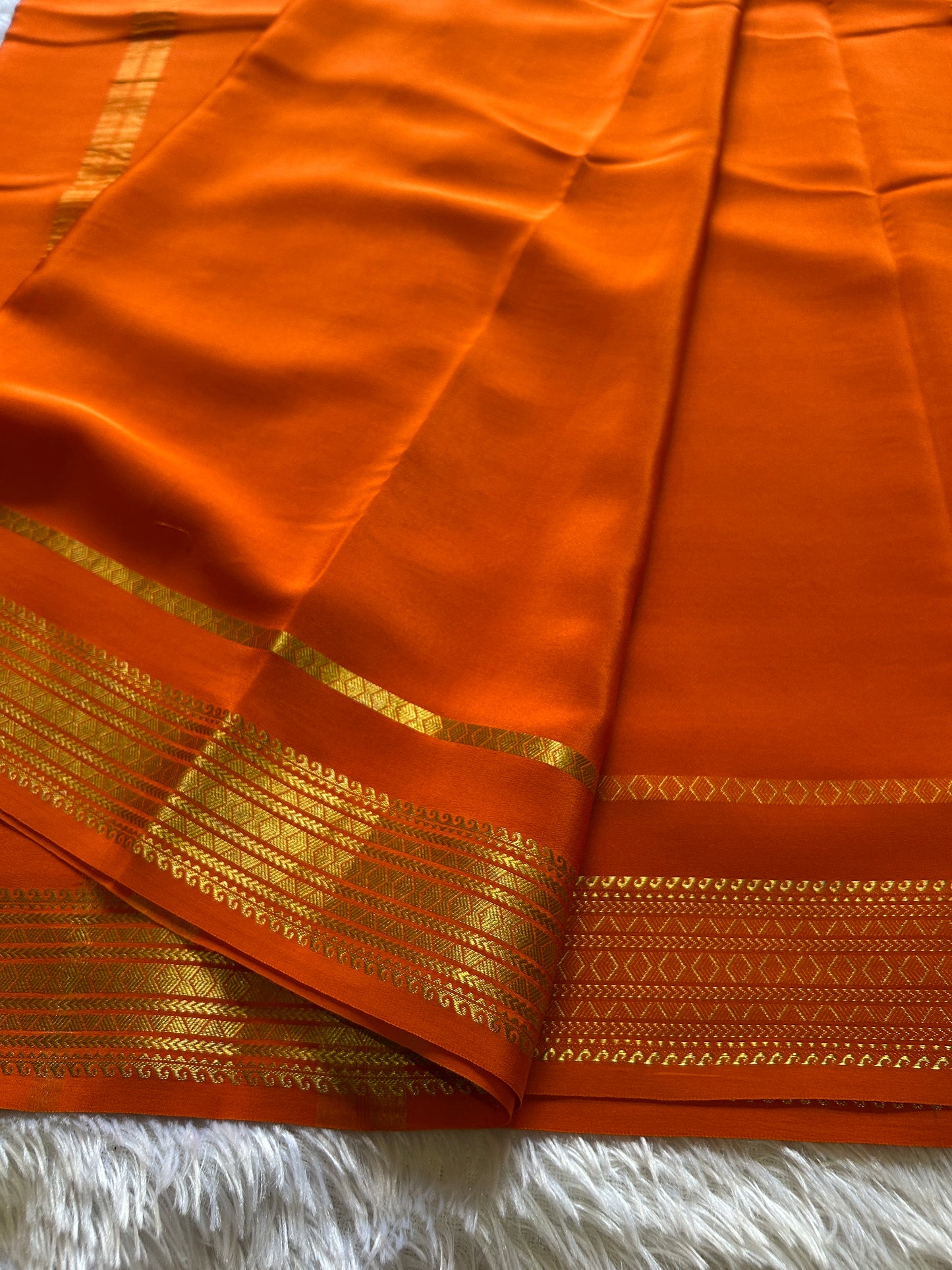 Vanaja : Solid Orange