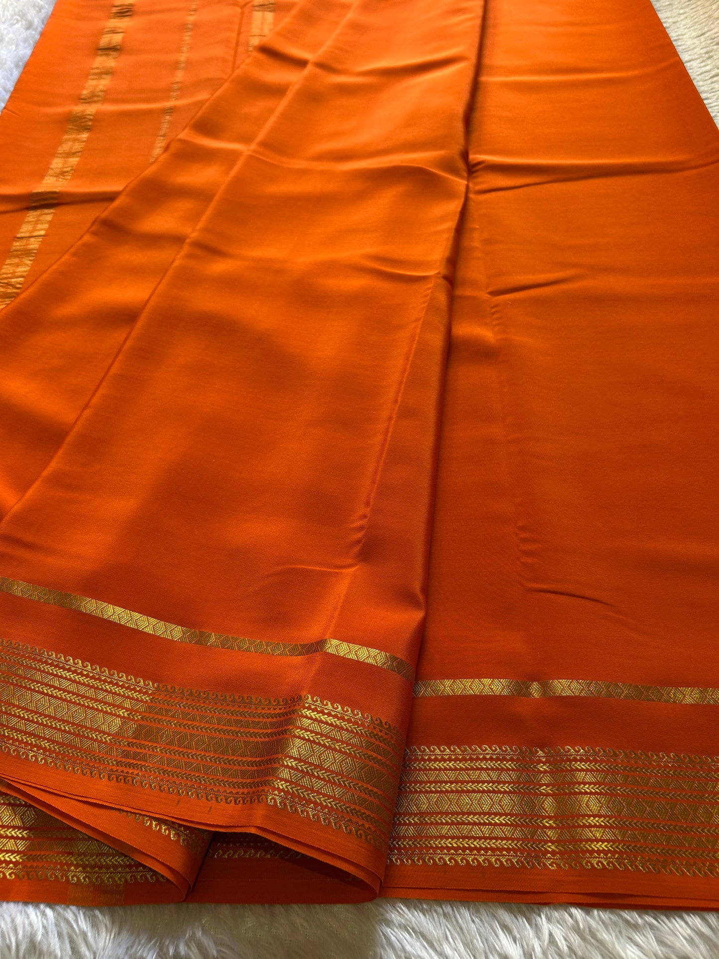 Vanaja : Solid Orange
