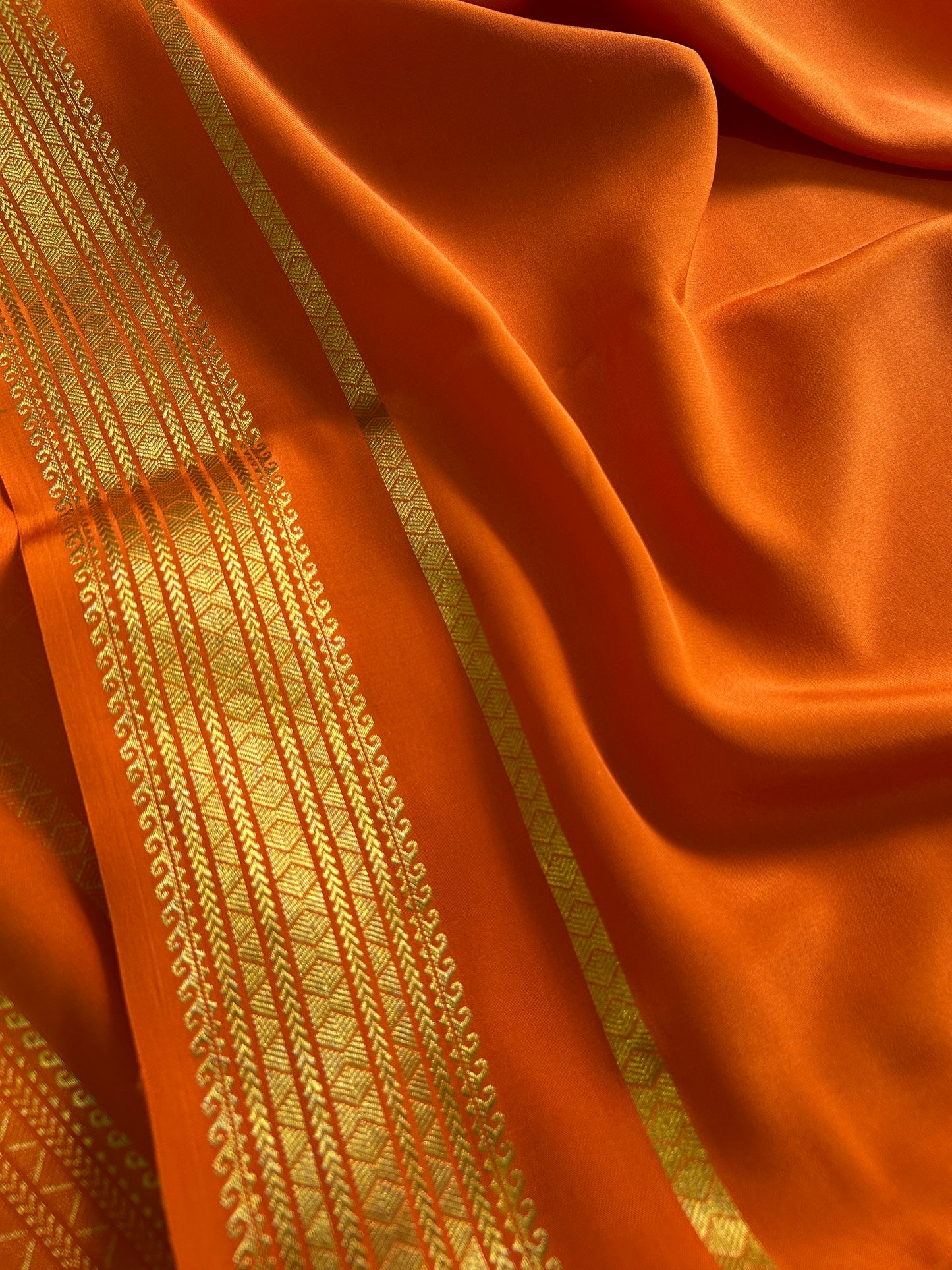 Vanaja : Solid Orange