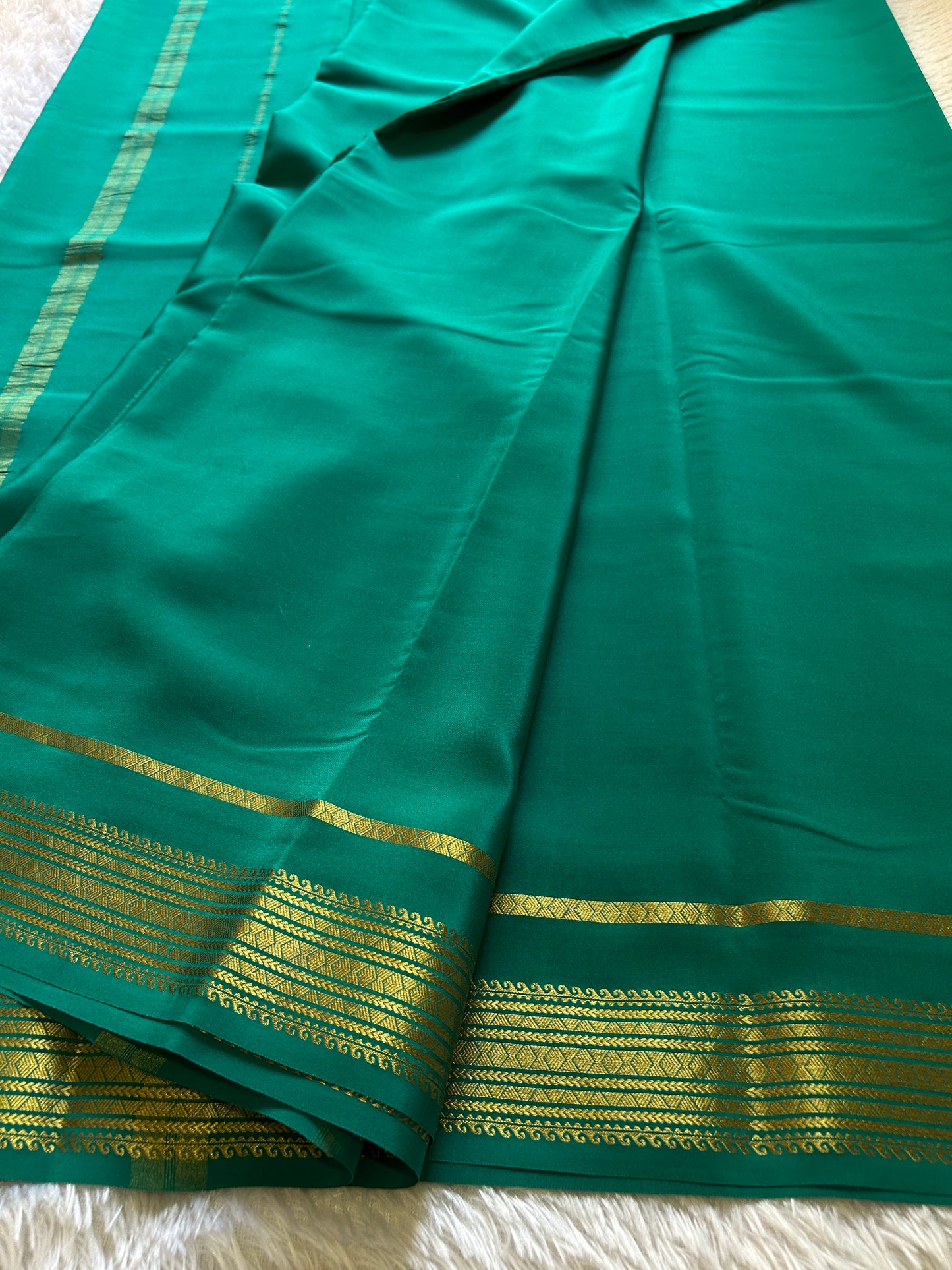 Vanaja : Solid Rama green