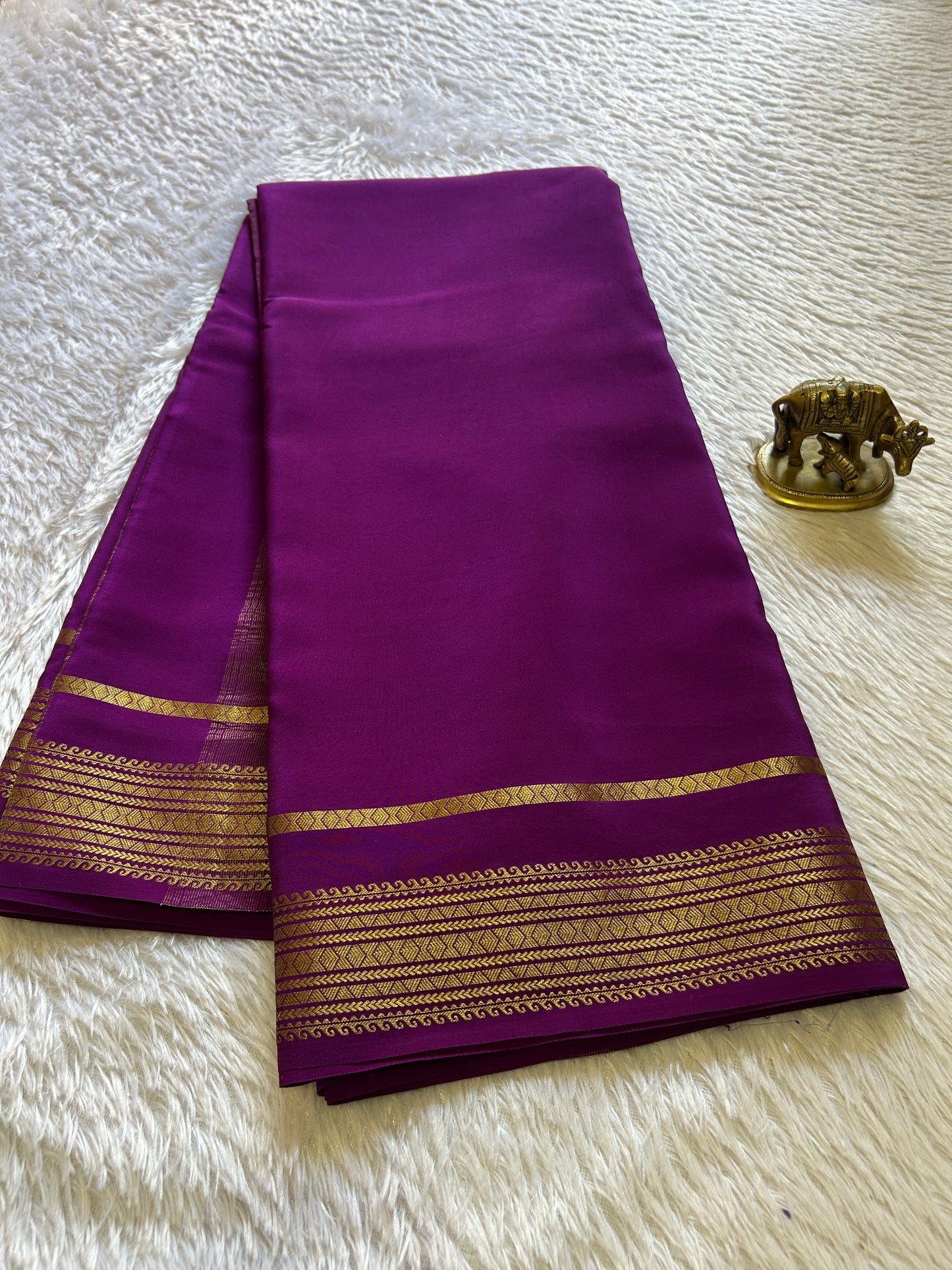 Vanaja : Solid Deep magenta