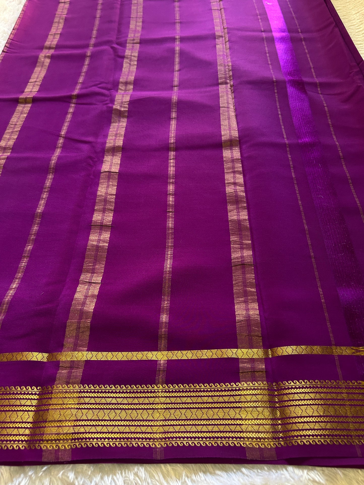 Vanaja : Solid Deep magenta