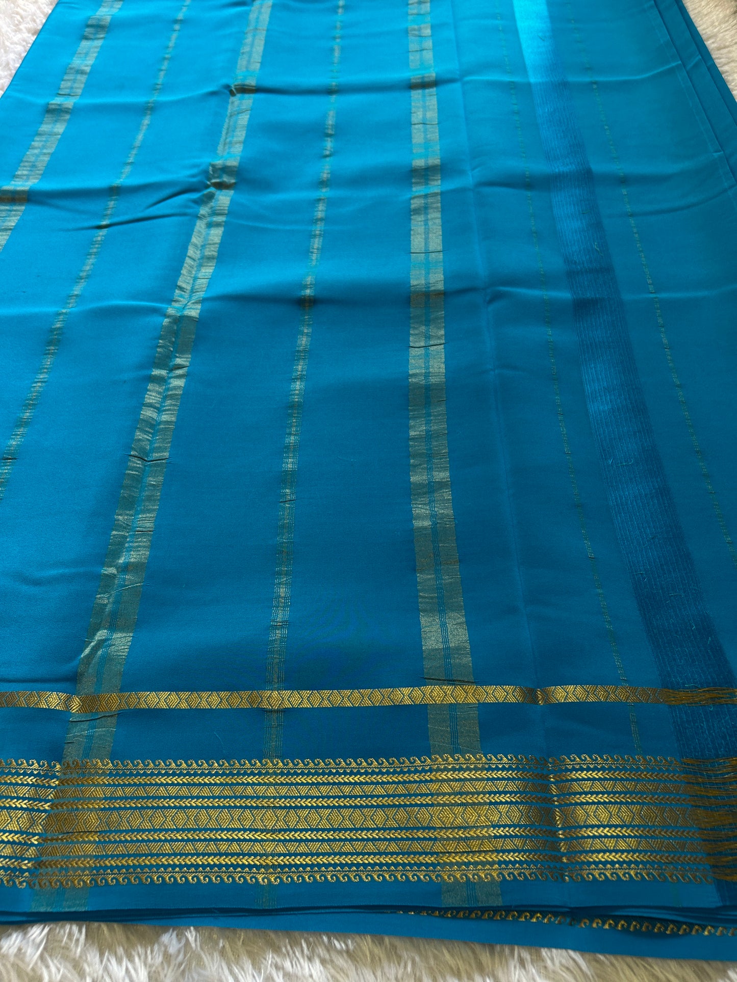 Vanaja : Solid Ananda blue