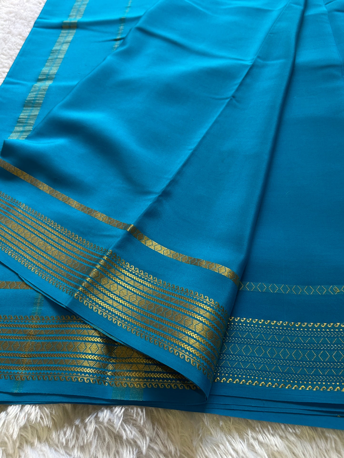 Vanaja : Solid Ananda blue