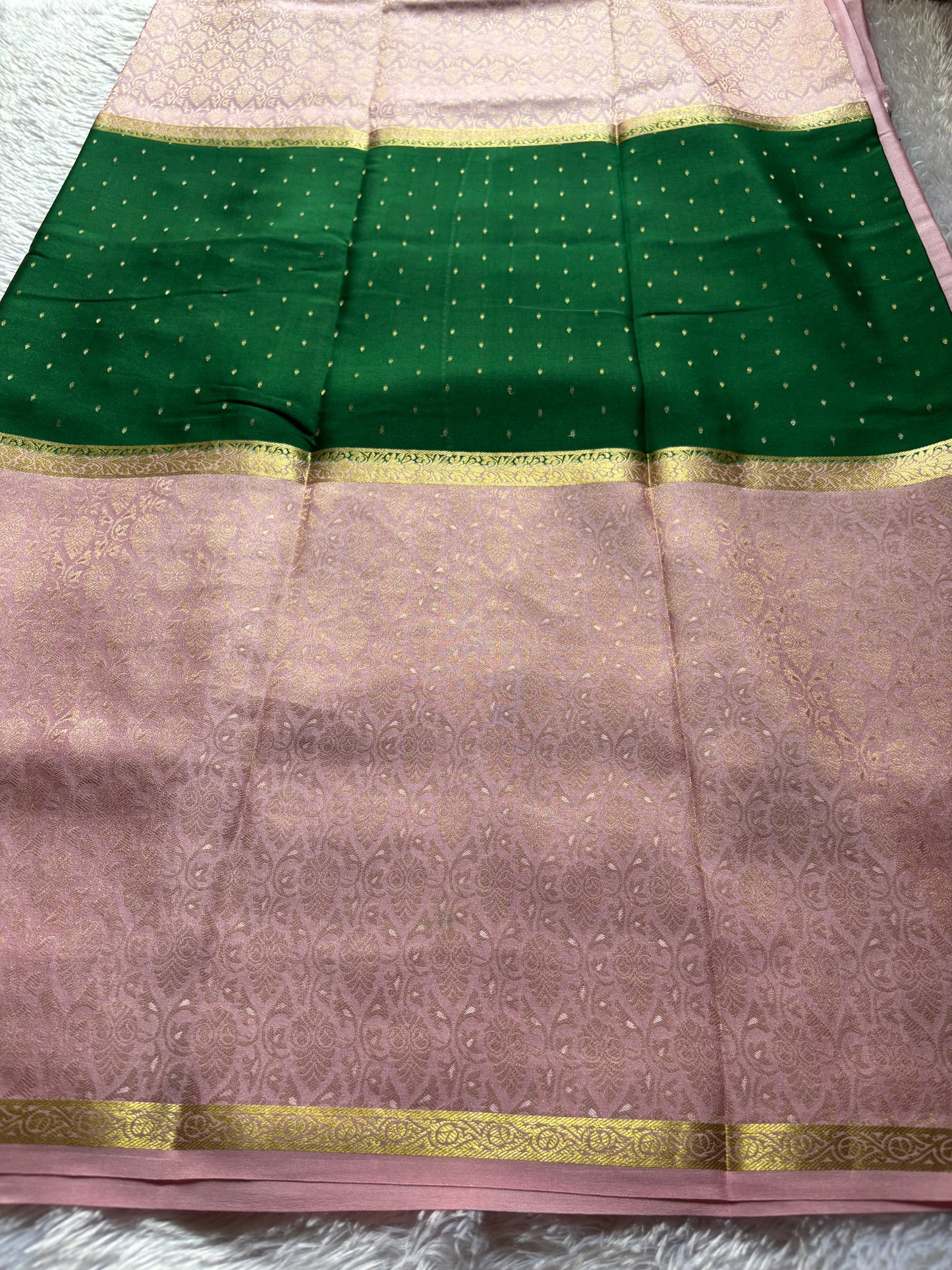Asha (2D) : Dark green-baby-pink