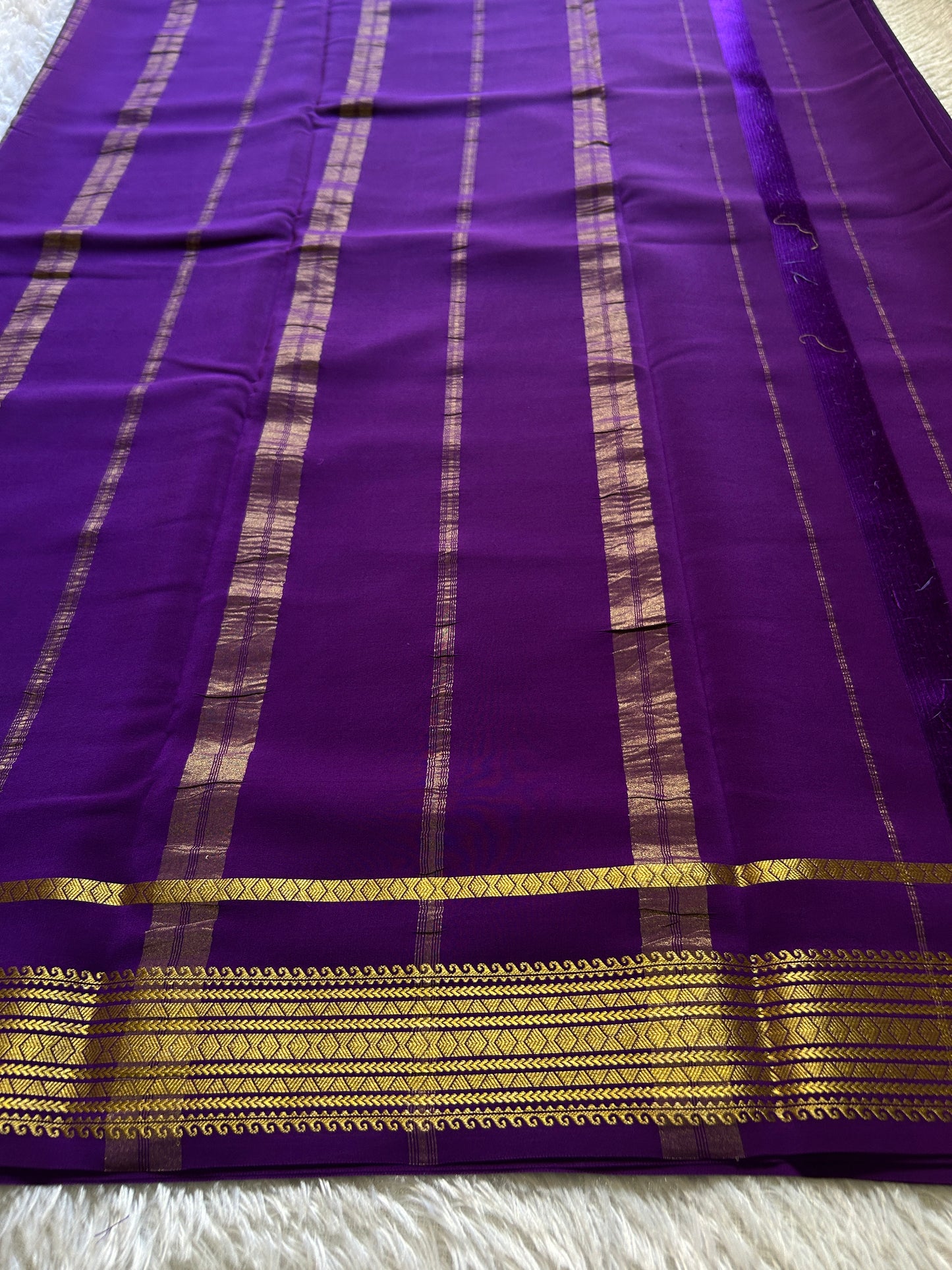 Vanaja : Solid Violet