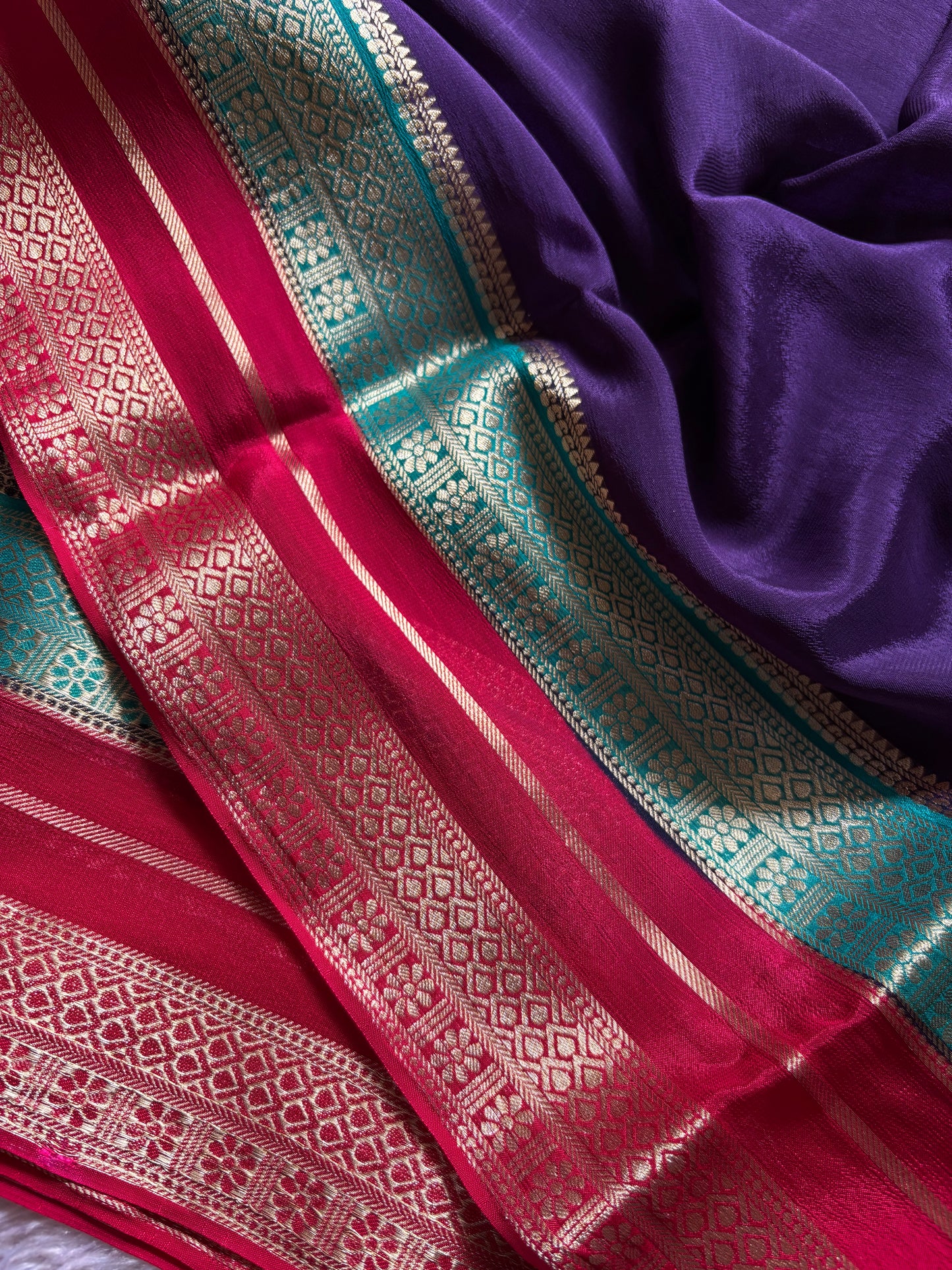 SS107 (3D) : Purple-teal green-pink