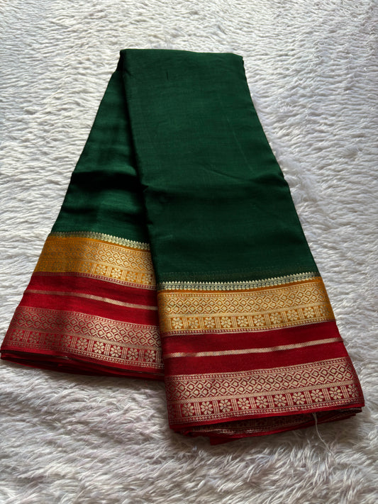 SS107 (3D) : Dark green-golden yellow-red