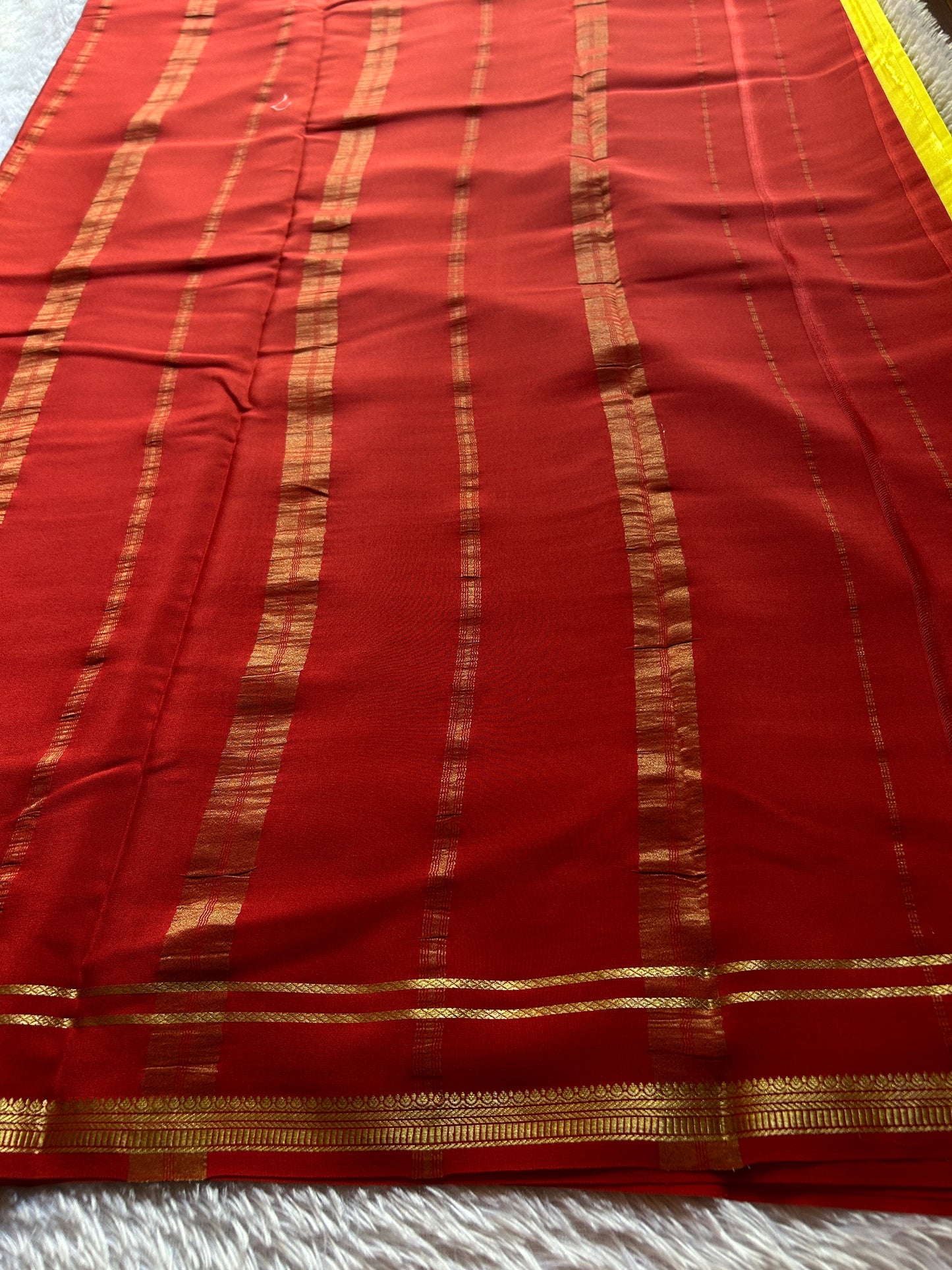Sumathi (2D) : Lemon yellow-red