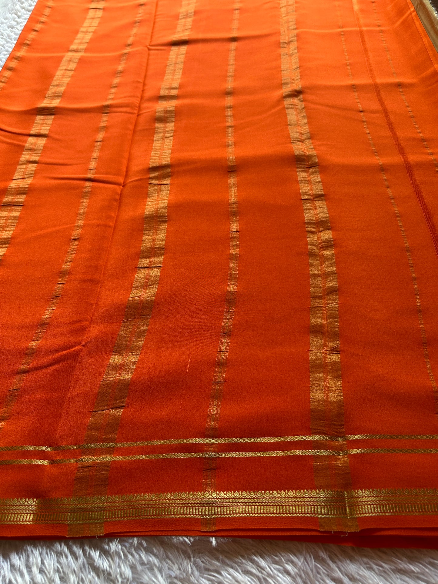 Sumathi (2D) : Beige-orange