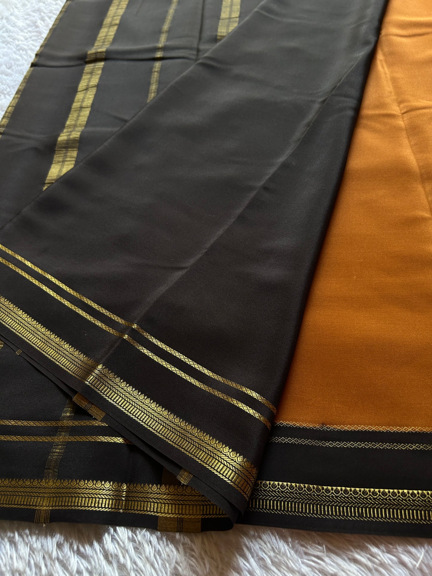 Sumathi (2D) : Burnt orange-black