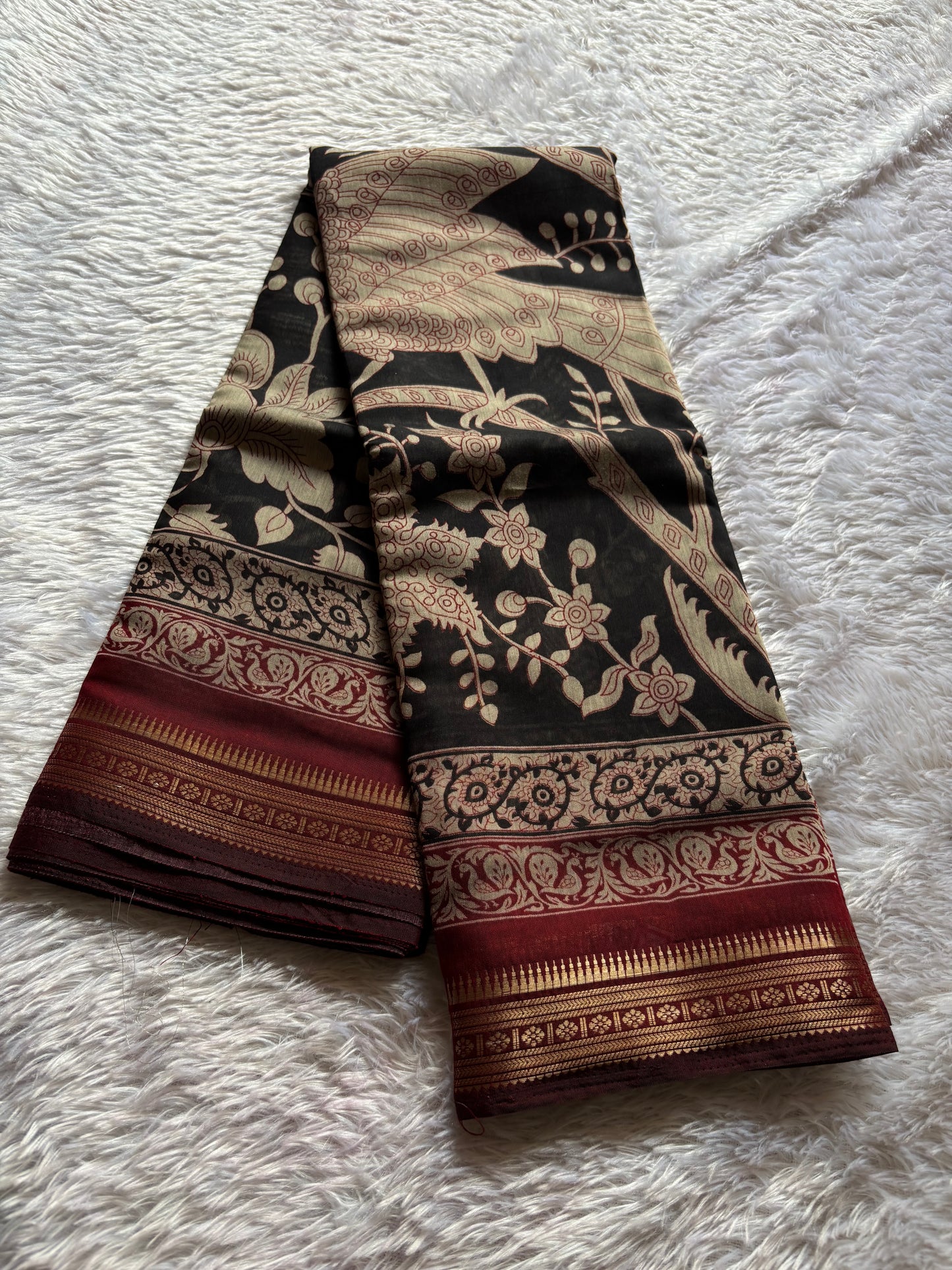 SS112 : Printed Black-mustard