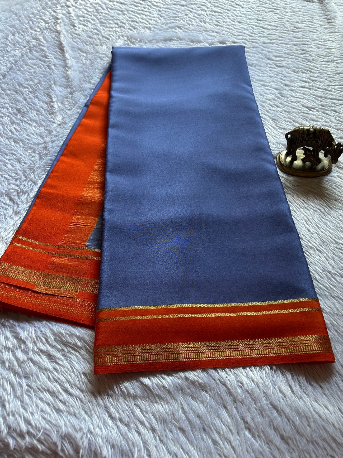 Sumathi (2D) : Bluish grey-orange