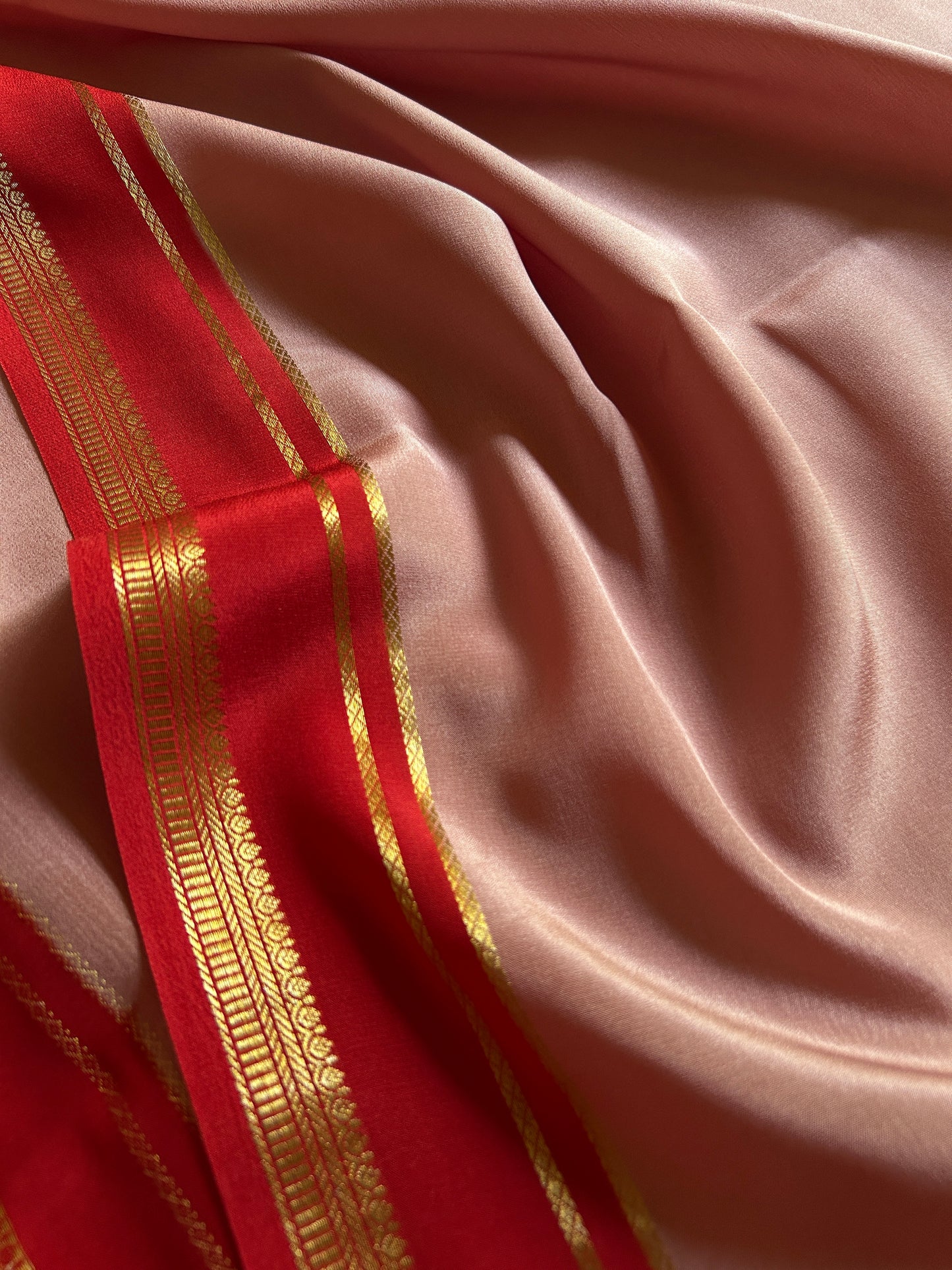 Sumathi (2D) : Nude pink-red
