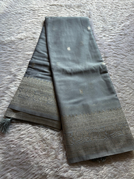 SS115 : Solid Steel grey