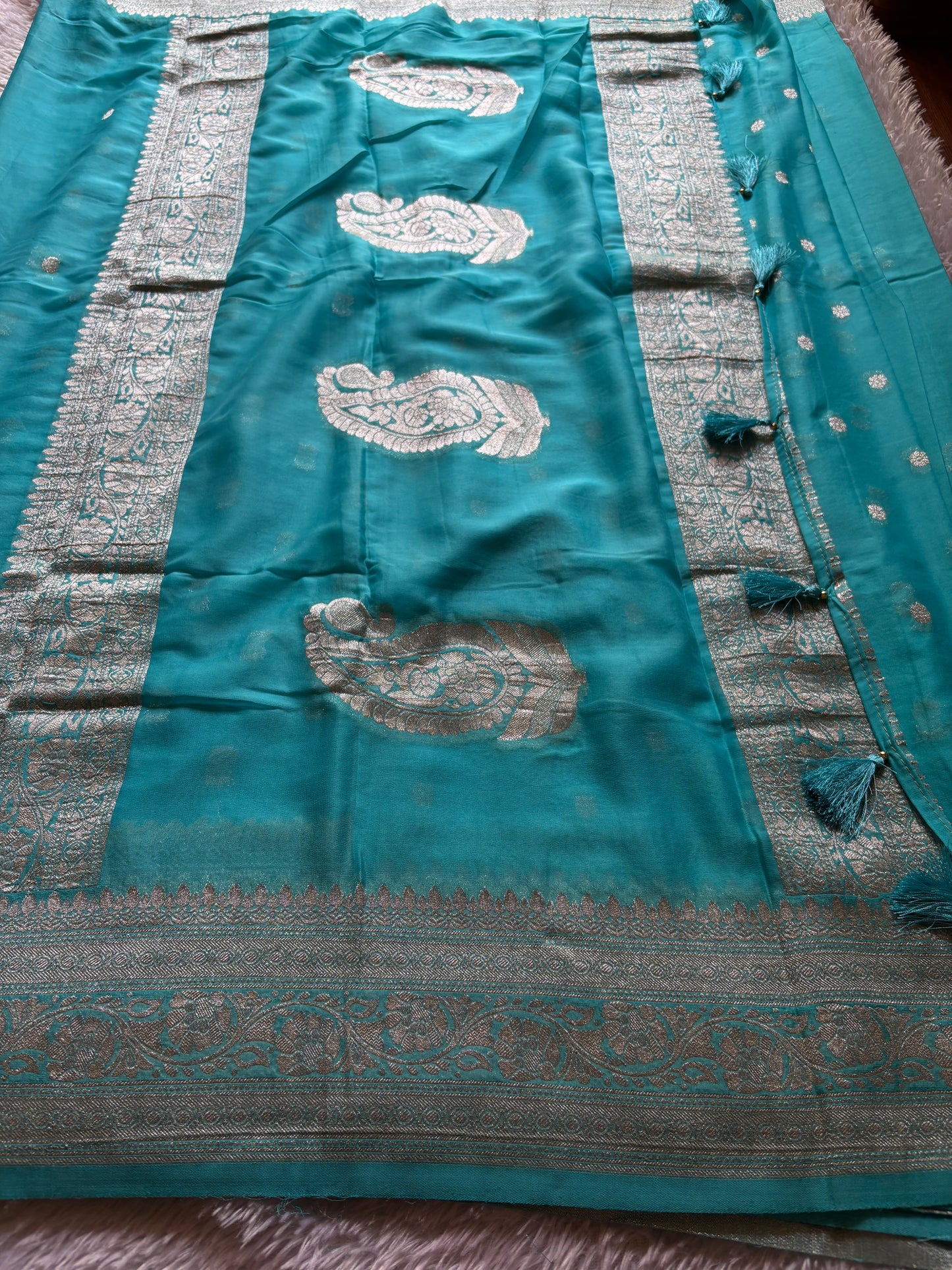 SS115 : Solid Aqua blue