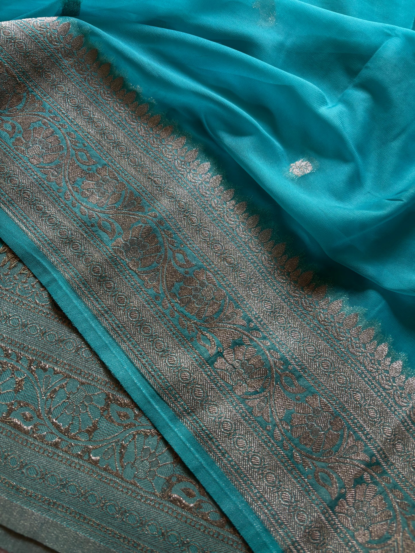 SS115 : Solid Aqua blue