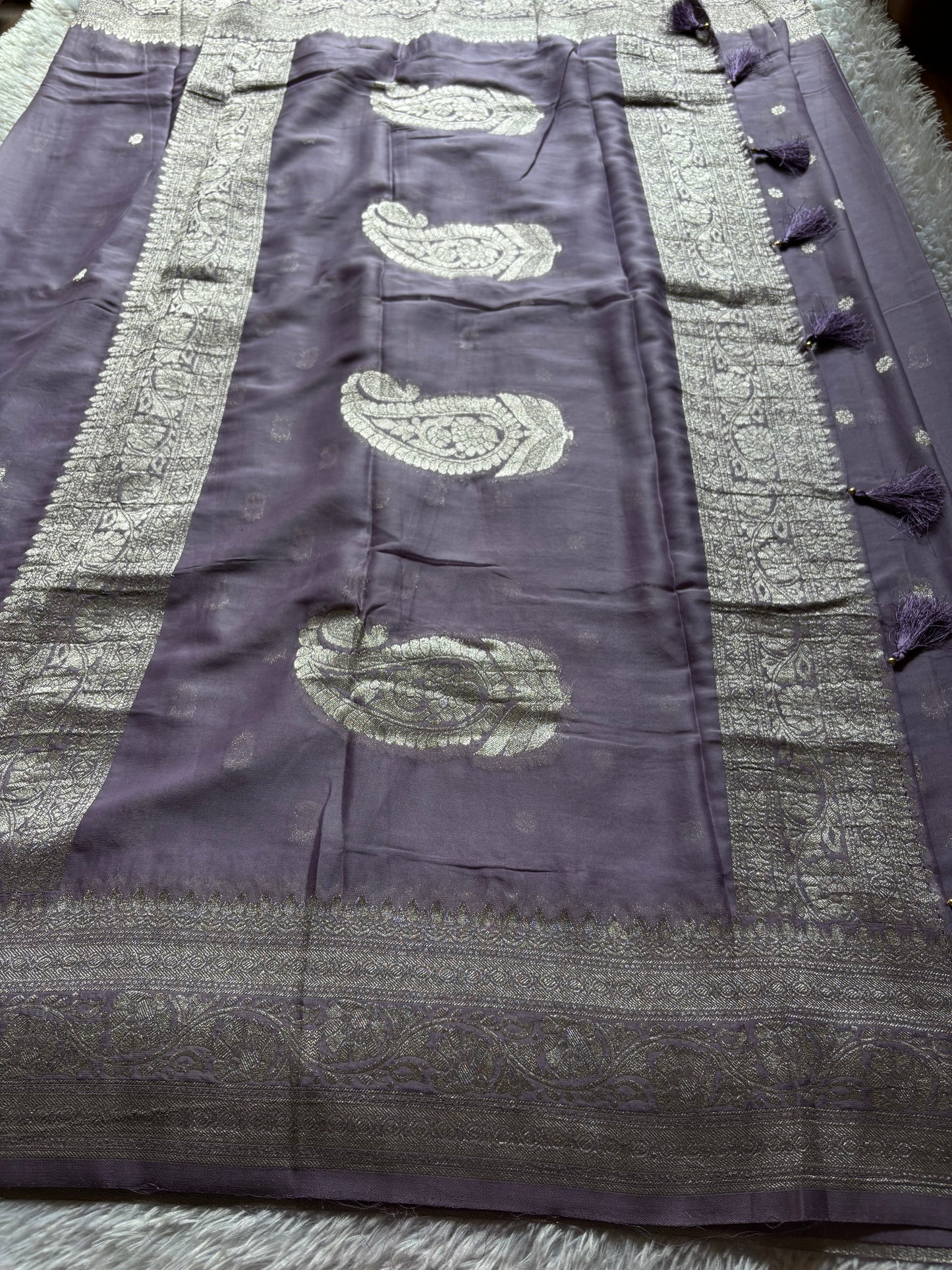 SS115 : Solid Dusty Lavender