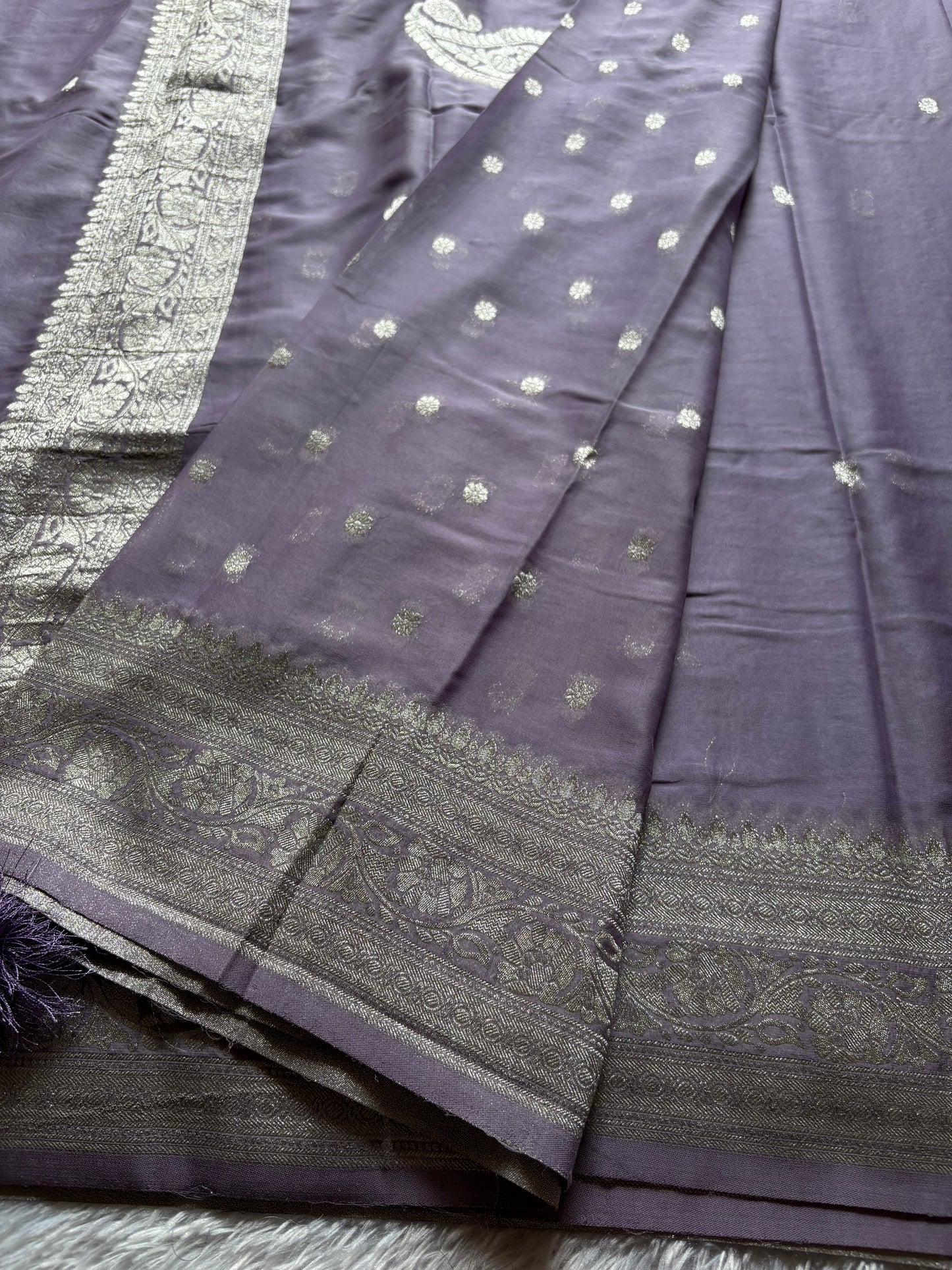SS115 : Solid Dusty Lavender
