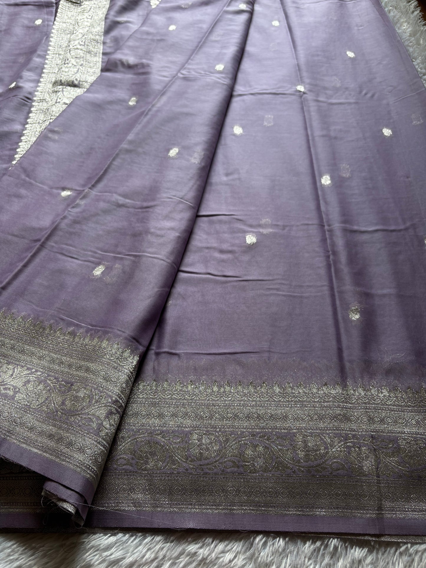 SS115 : Solid Dusty Lavender