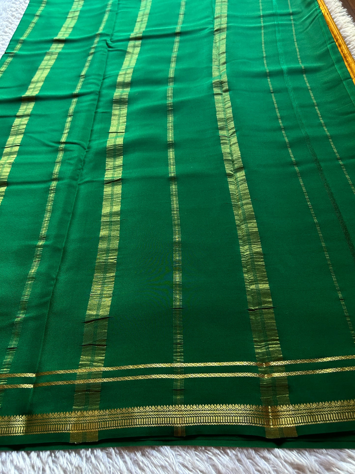 Sumathi (2D) : Golden yellow-green