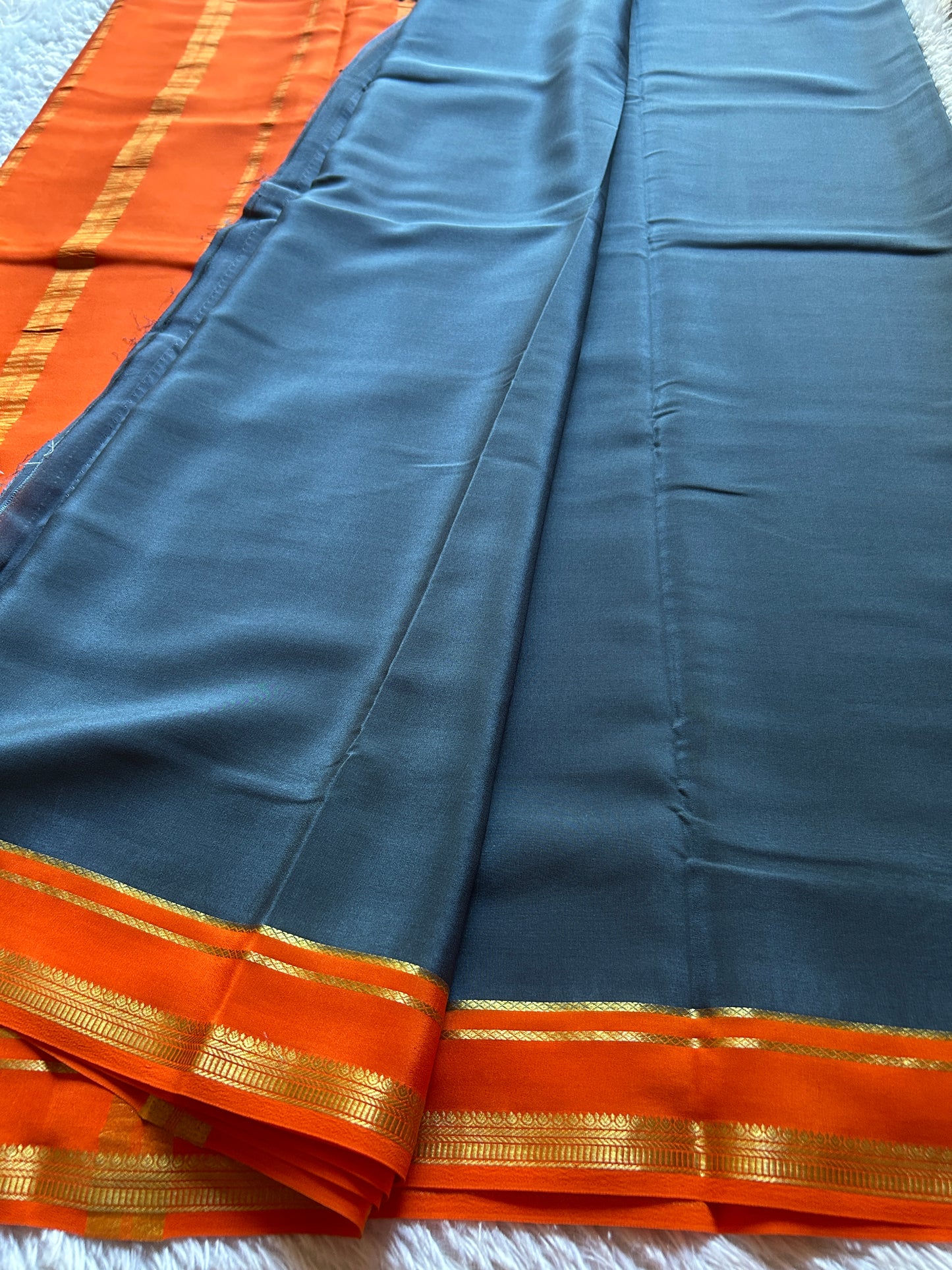 Sumathi (2D) : Slate grey-orange