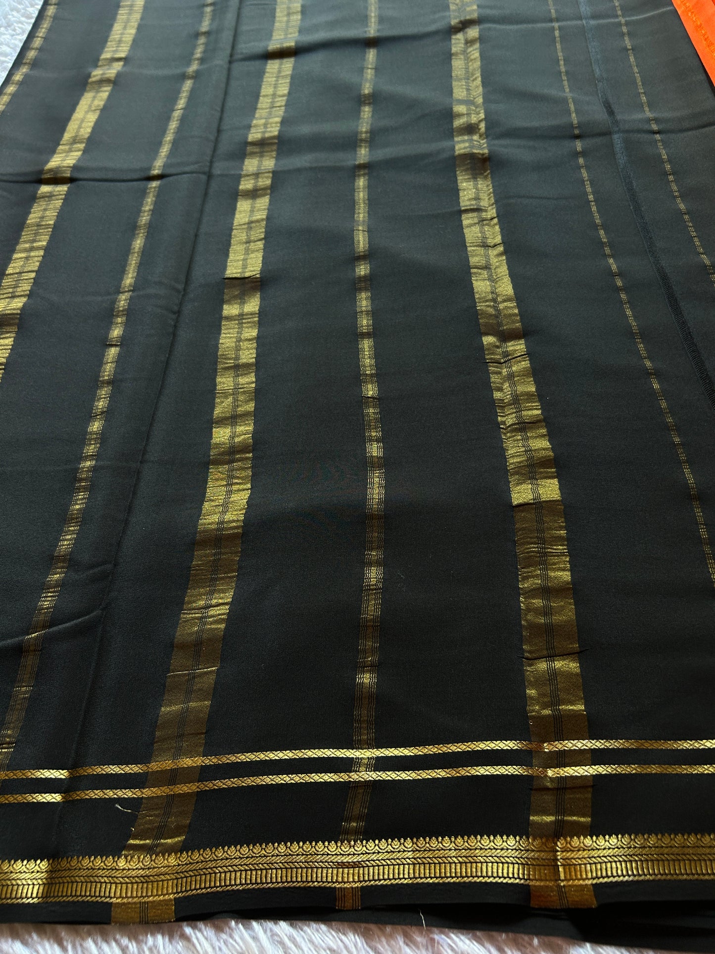 Sumathi (2D) : Orange-black