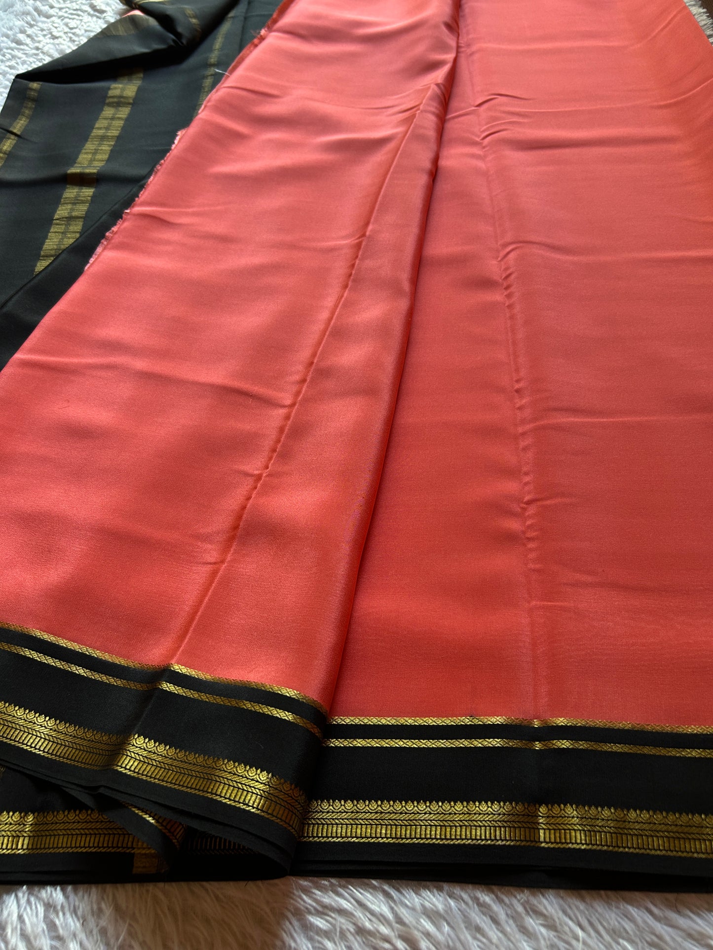 Sumathi (2D) : Coral pink-black