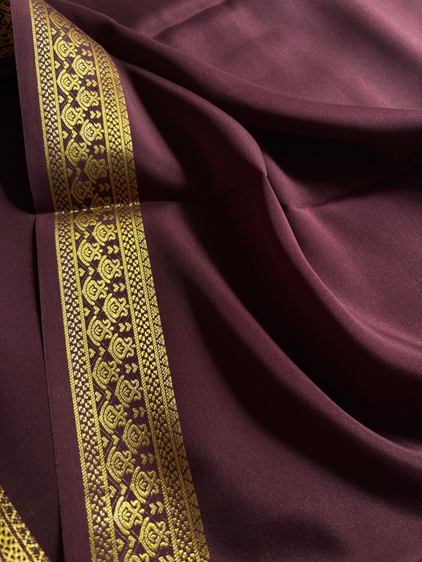 Shilpa : Solid Chocolate brown