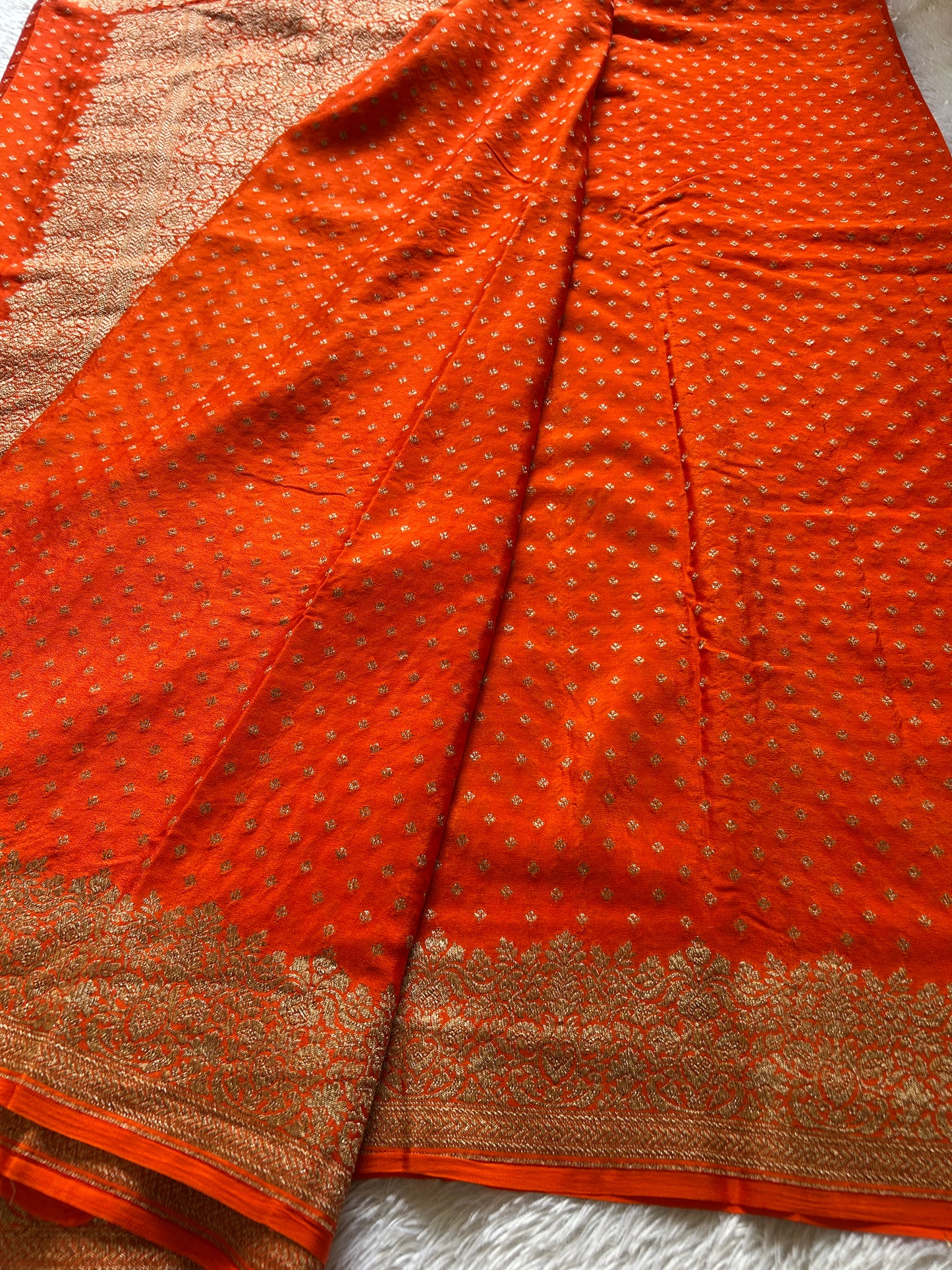 Mahiya : Solid Orange