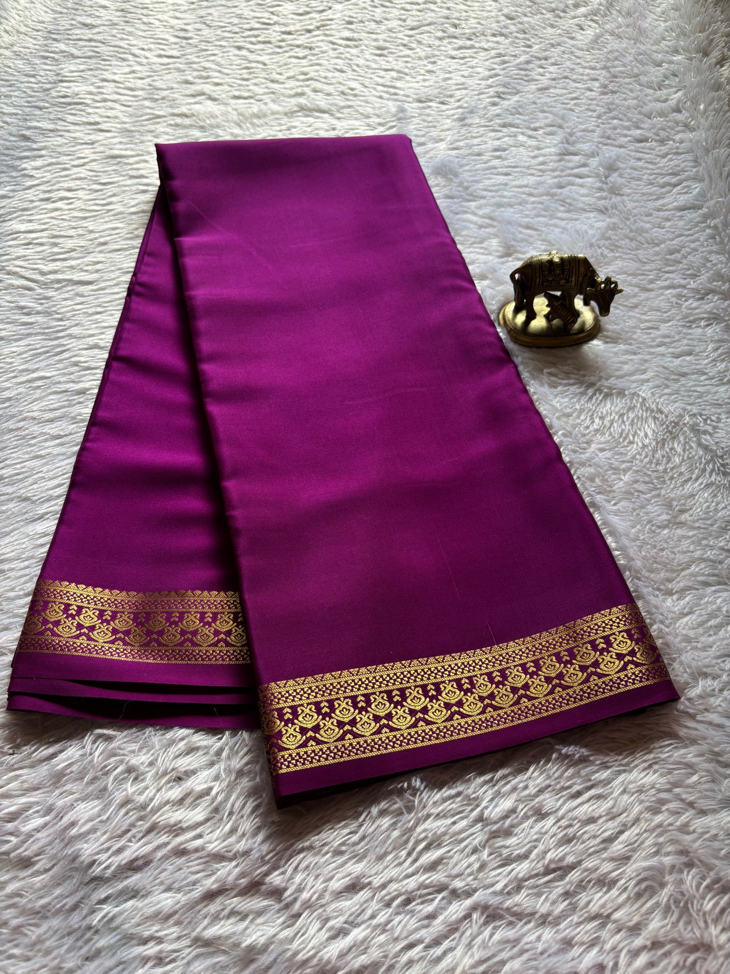 Shilpa : Solid Magenta