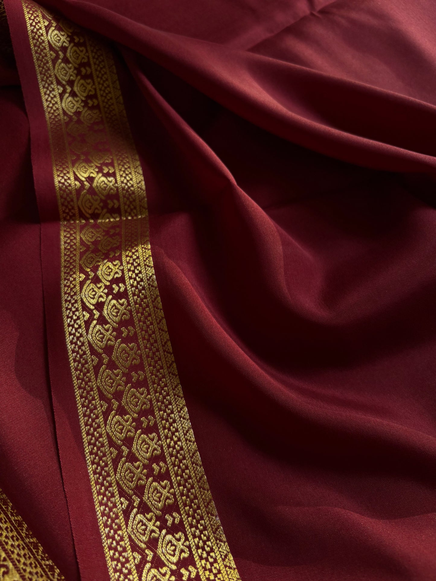 Shilpa : Solid Maroon