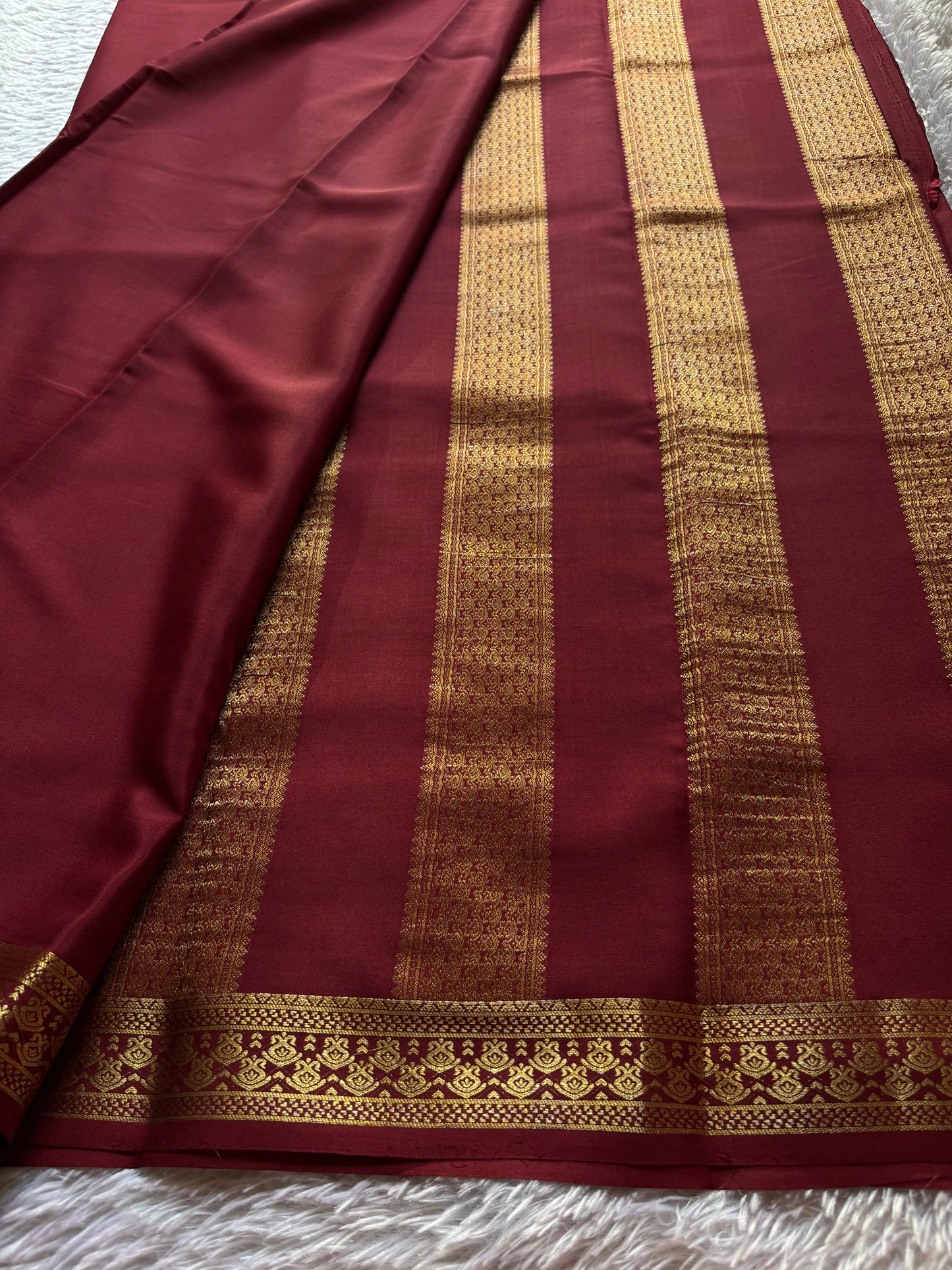 Shilpa : Solid Maroon