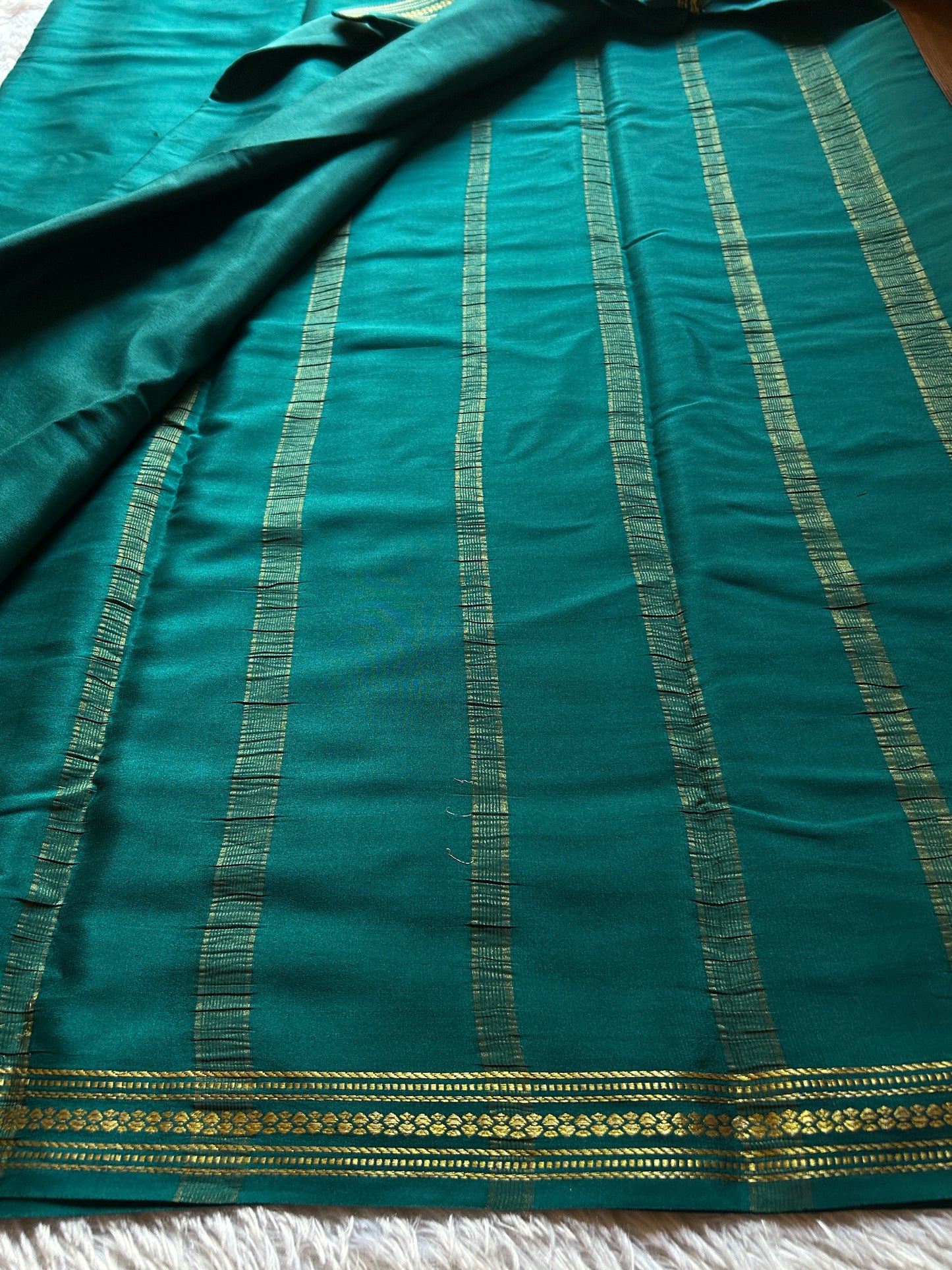 Sampige : Solid Peacock green