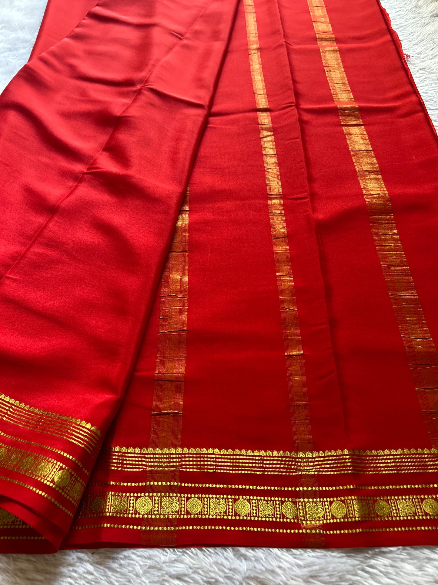 Sunanda : Solid Red