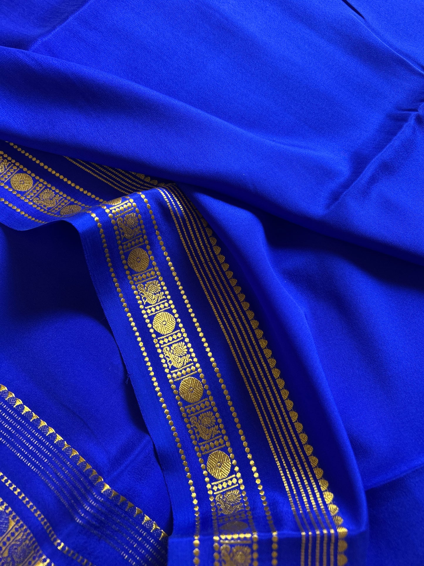 Sunanda : Solid Royal blue