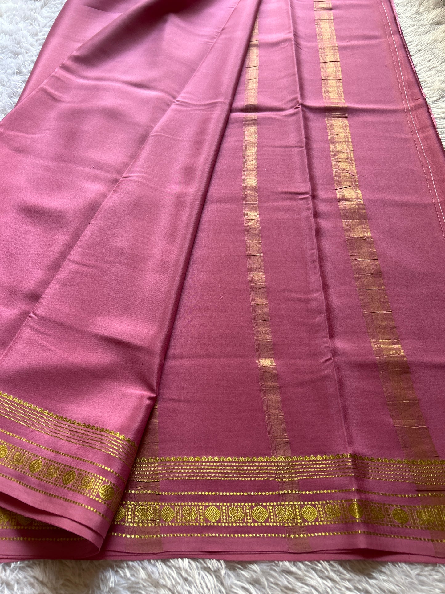 Sunanda : Solid Onion pink