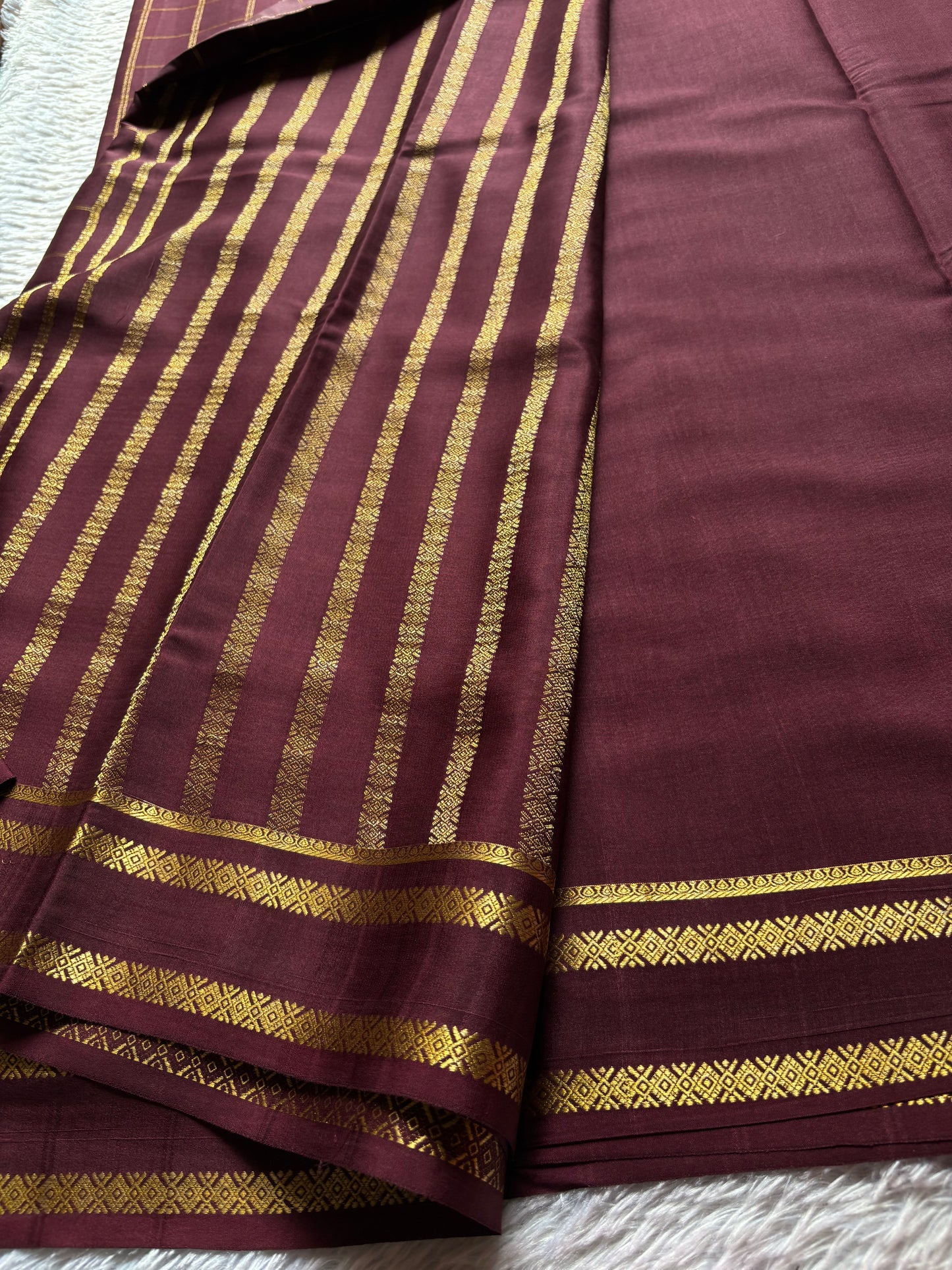 Vismaya : Solid Chocolate brown