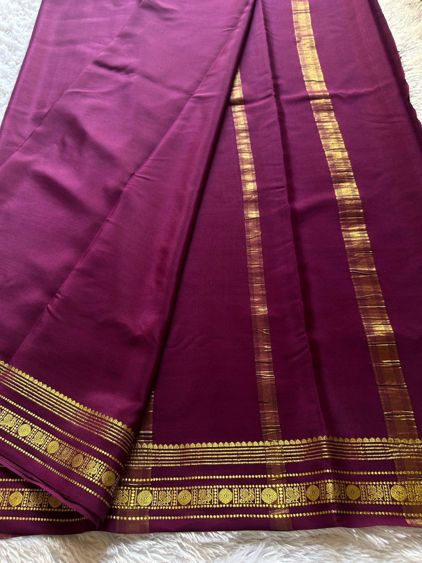 Sunanda : Solid plum