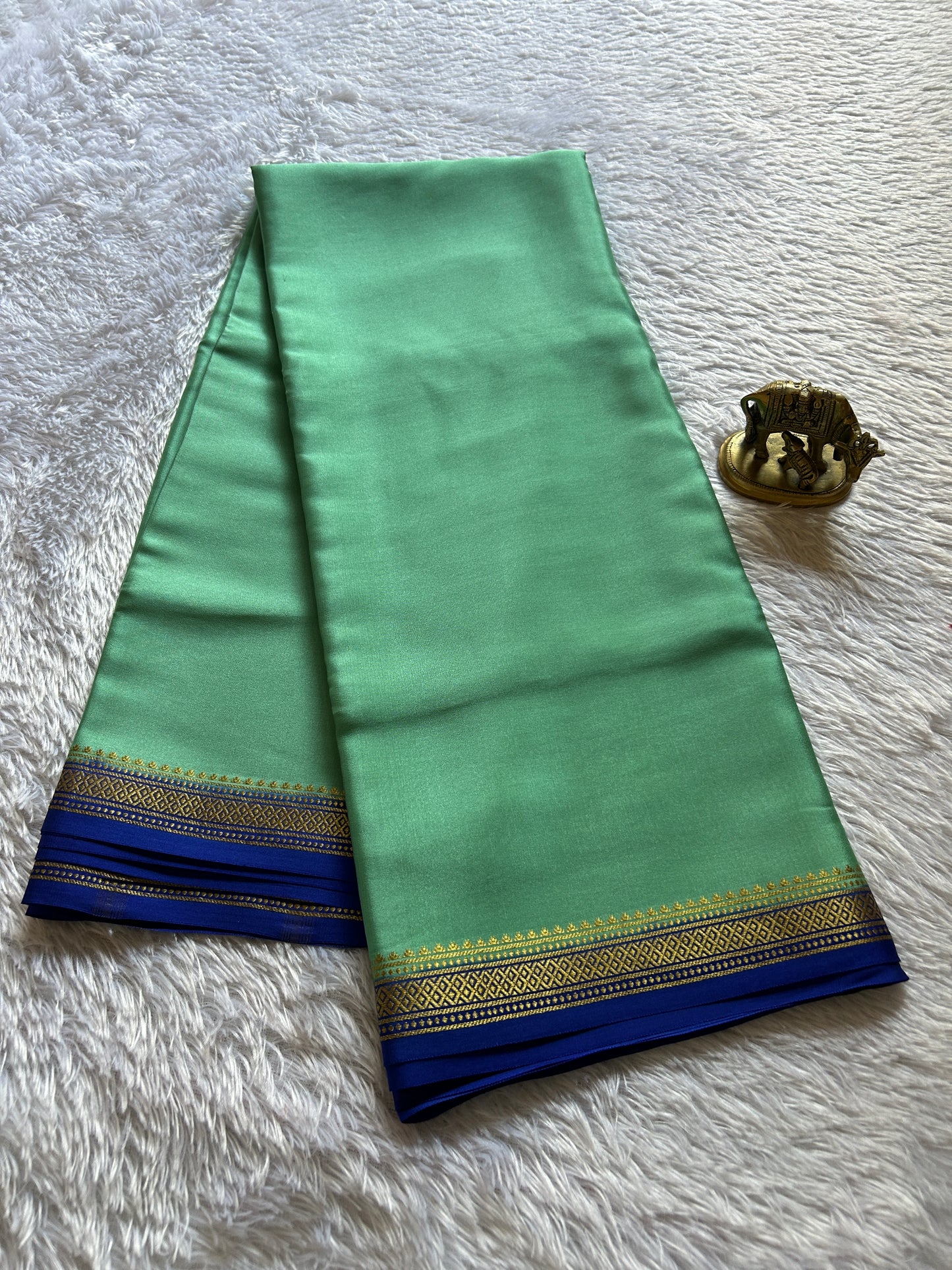 Preetha (2D) : Mint green-royal blue