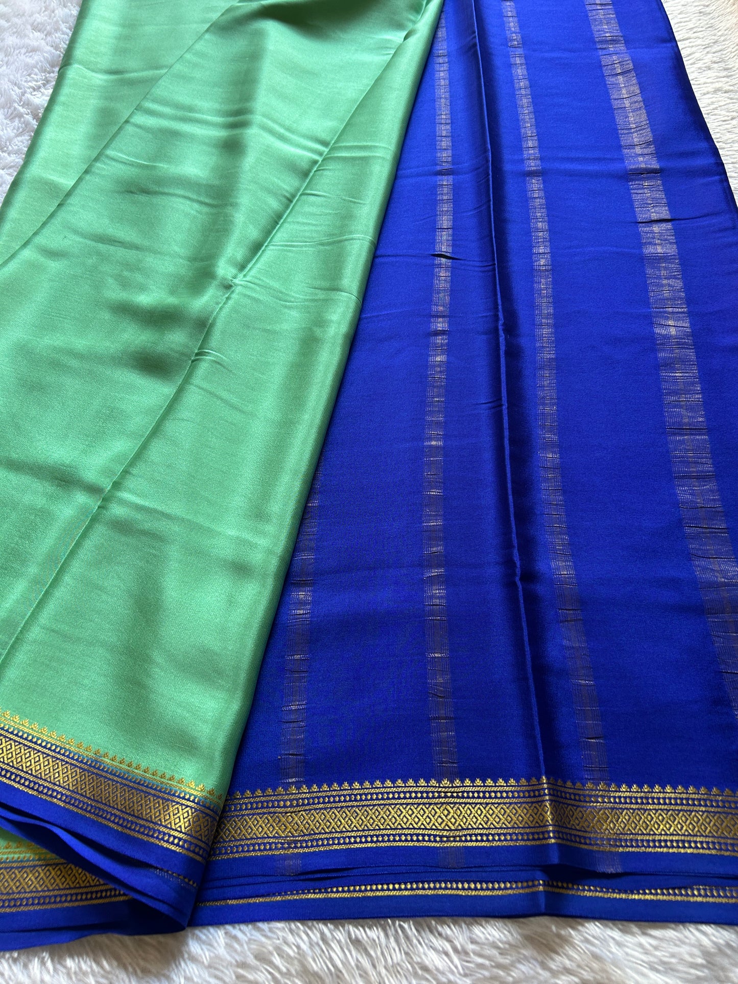 Preetha (2D) : Mint green-royal blue