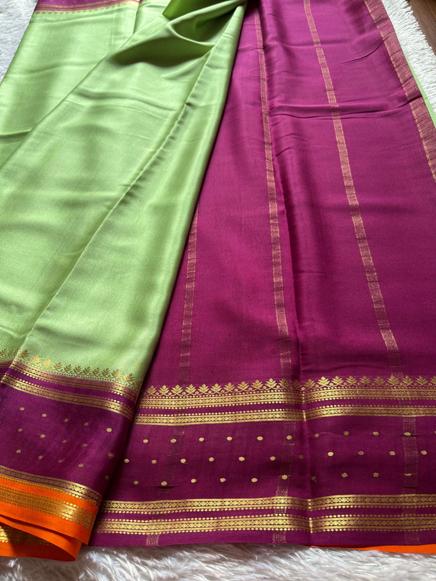 Drishti (3D) : Mint green-wine-orange