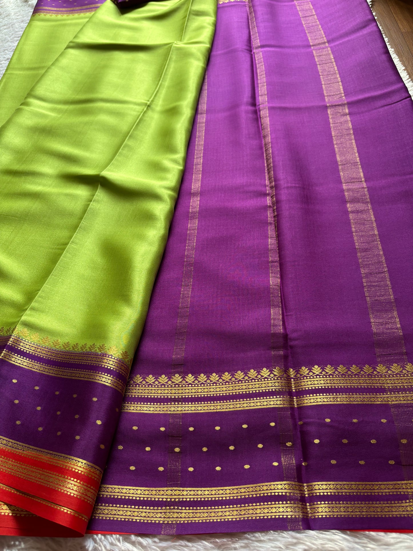 Drishti (3D) : Pista green-magenta-red