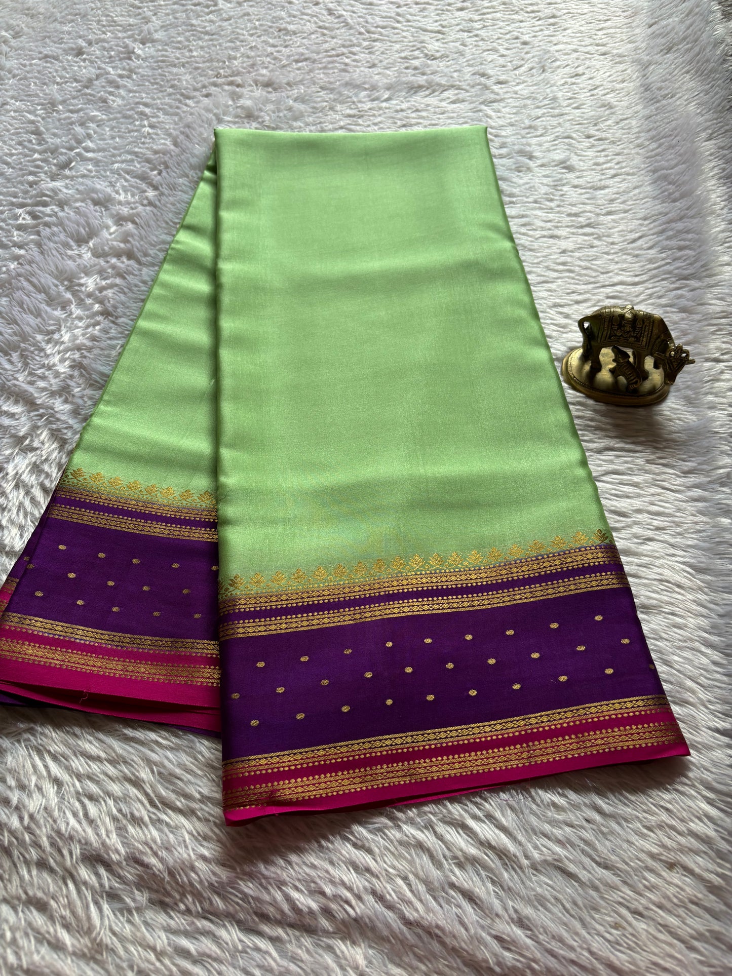 Drishti (3D) : Mint green-magenta-rani pink