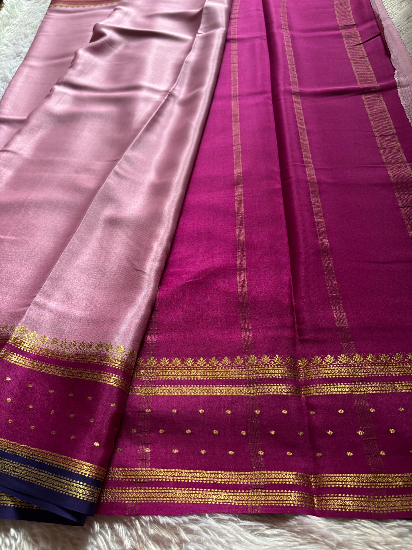 Drishti (3D) : Rose pink-wine-navy blue