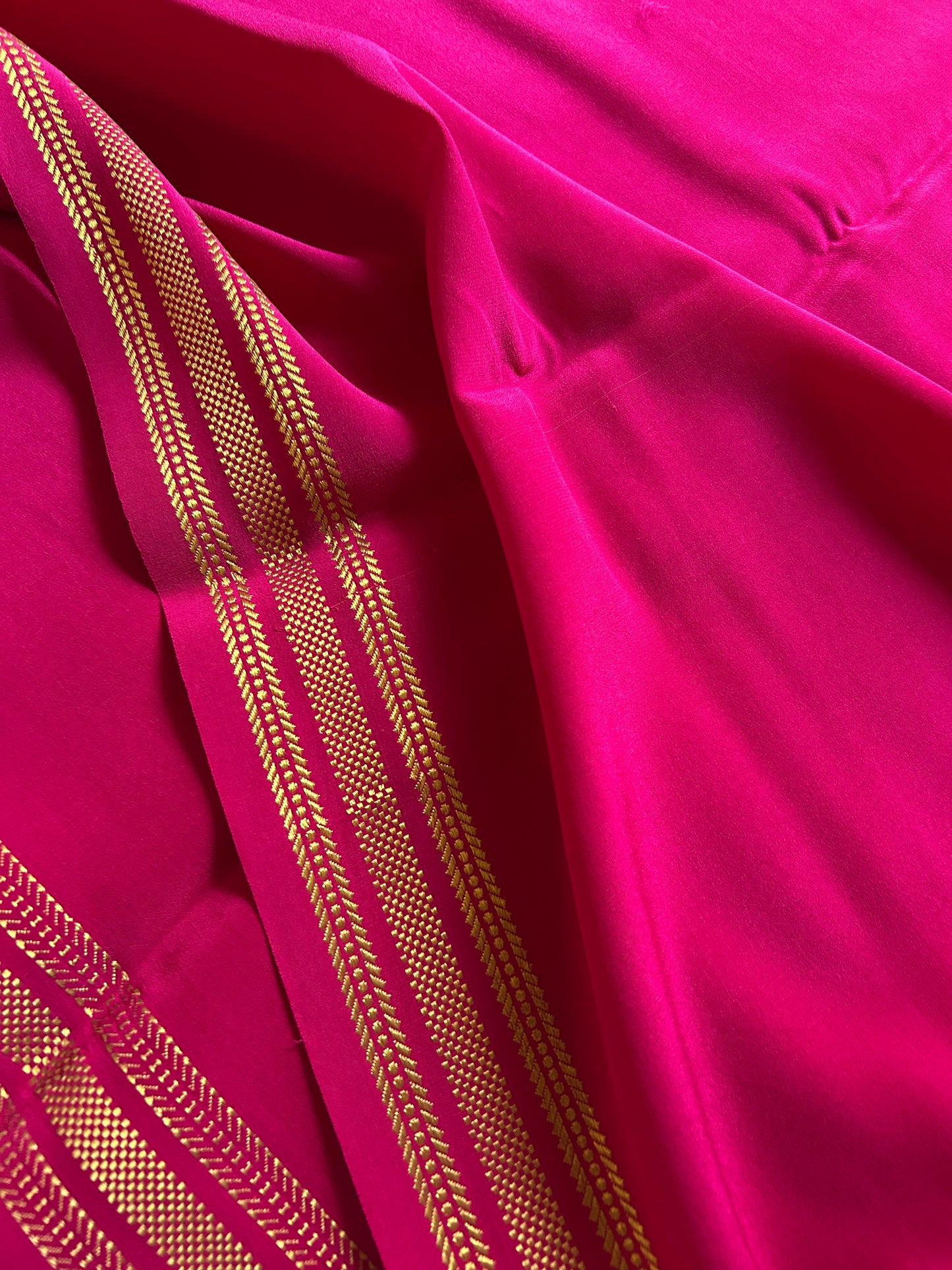 Unnathi : Solid Pink