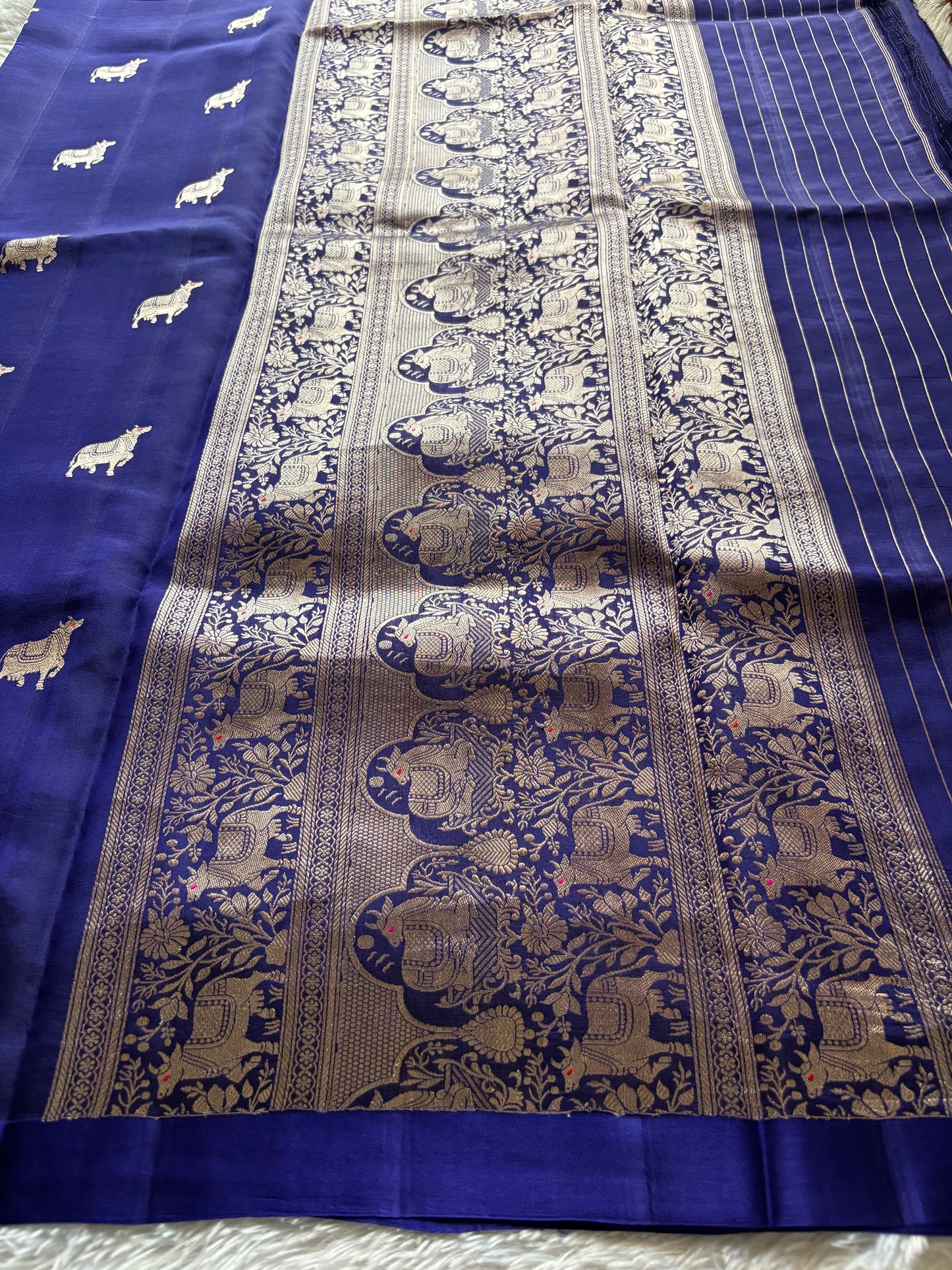 Anupama : Solid Dark blue
