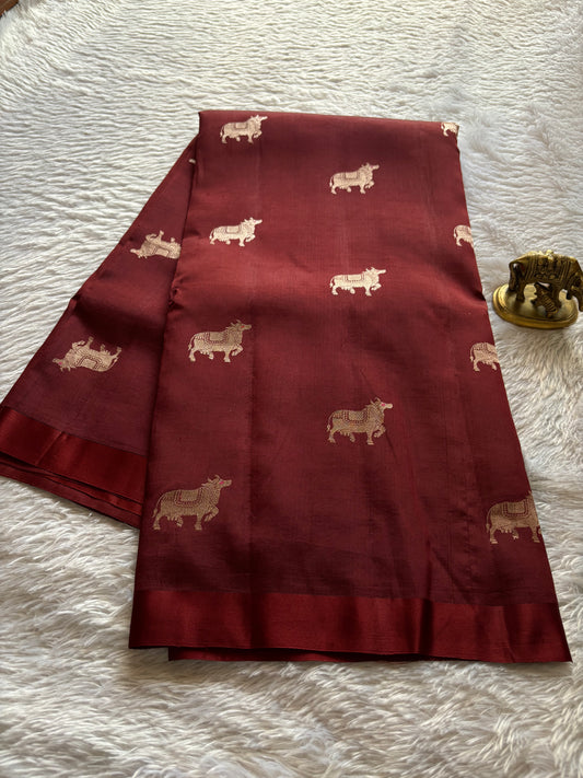 Anupama : Solid Maroon