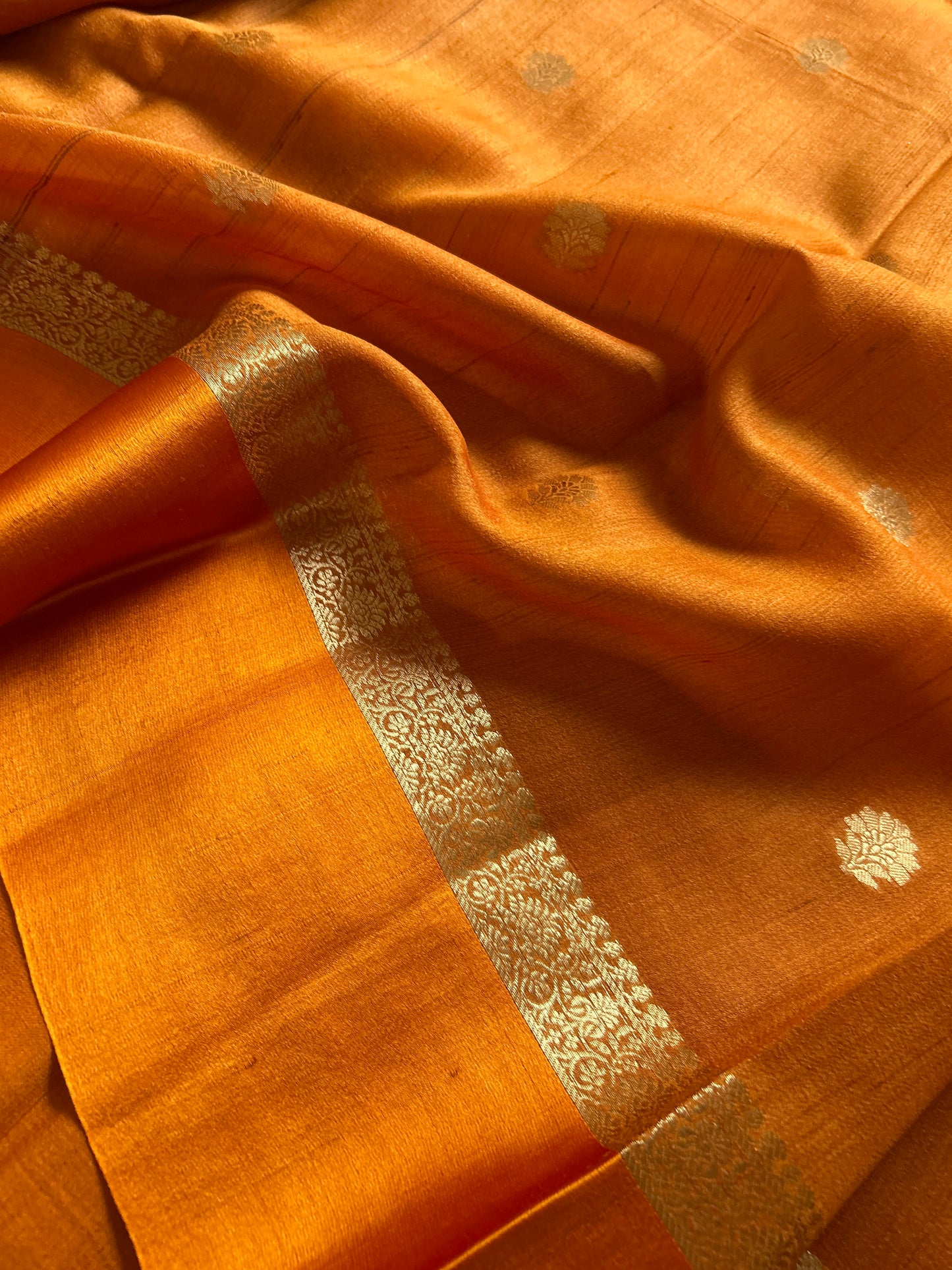 Sapna : Solid Light orange