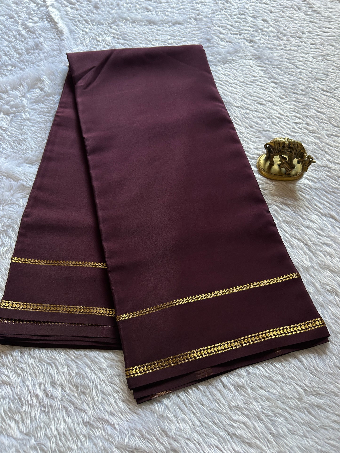 Indrani : Solid brown